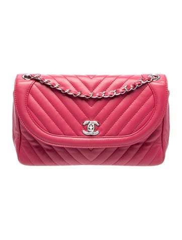 Medium Chevron Flap Bag