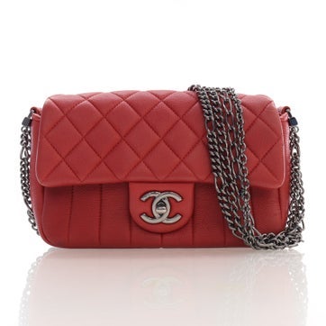 Lambskin Classic Single Flap Bag Mini