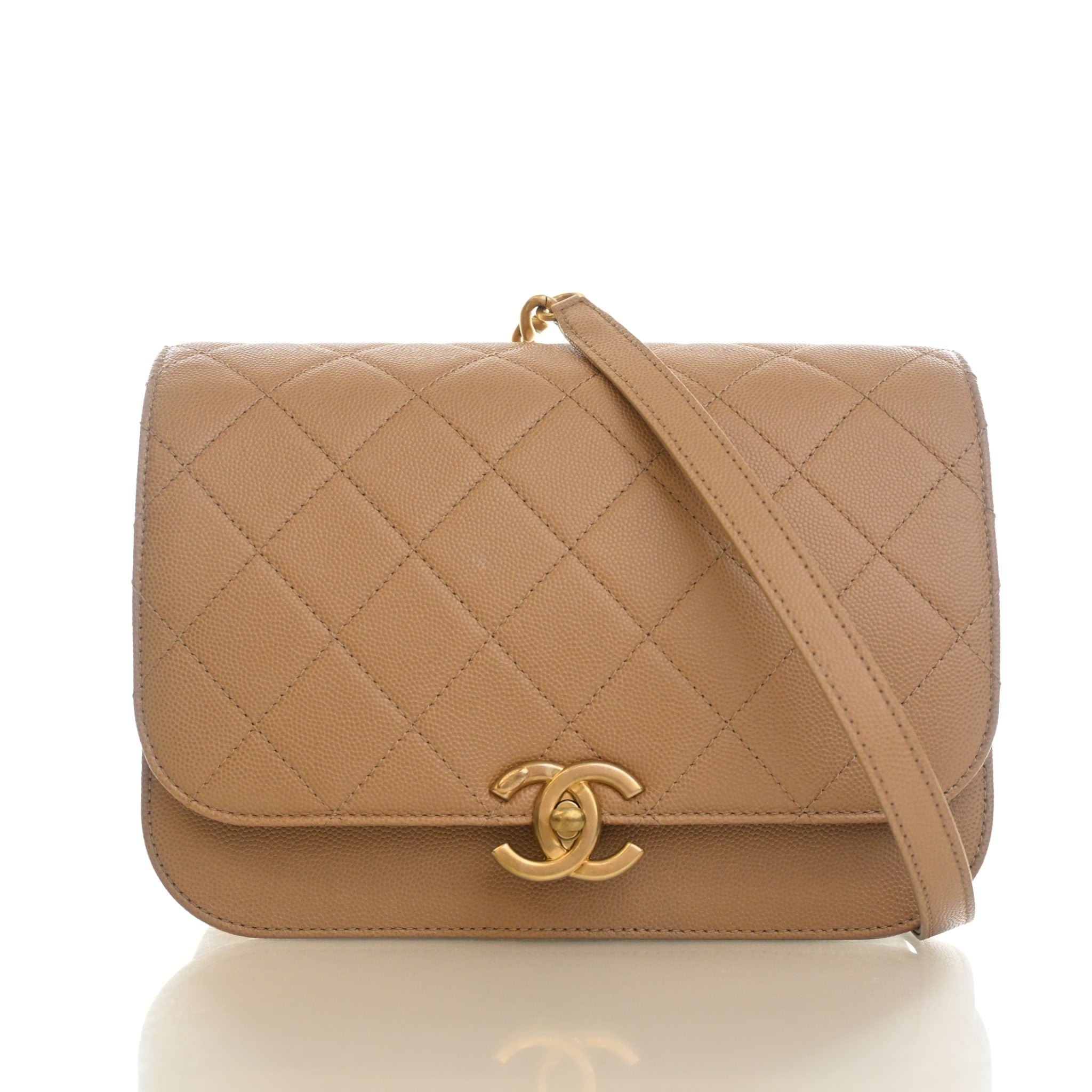 Chanel Medium Caviar Messenger