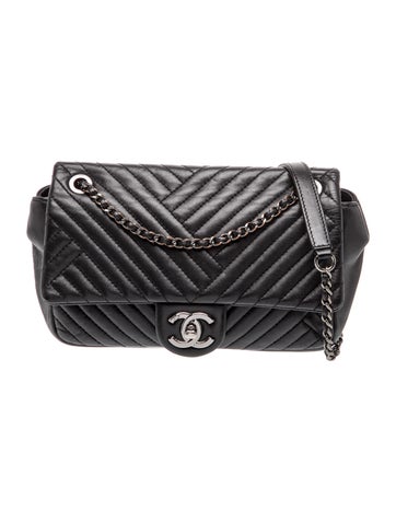 Small CC Crossing Flap Bag