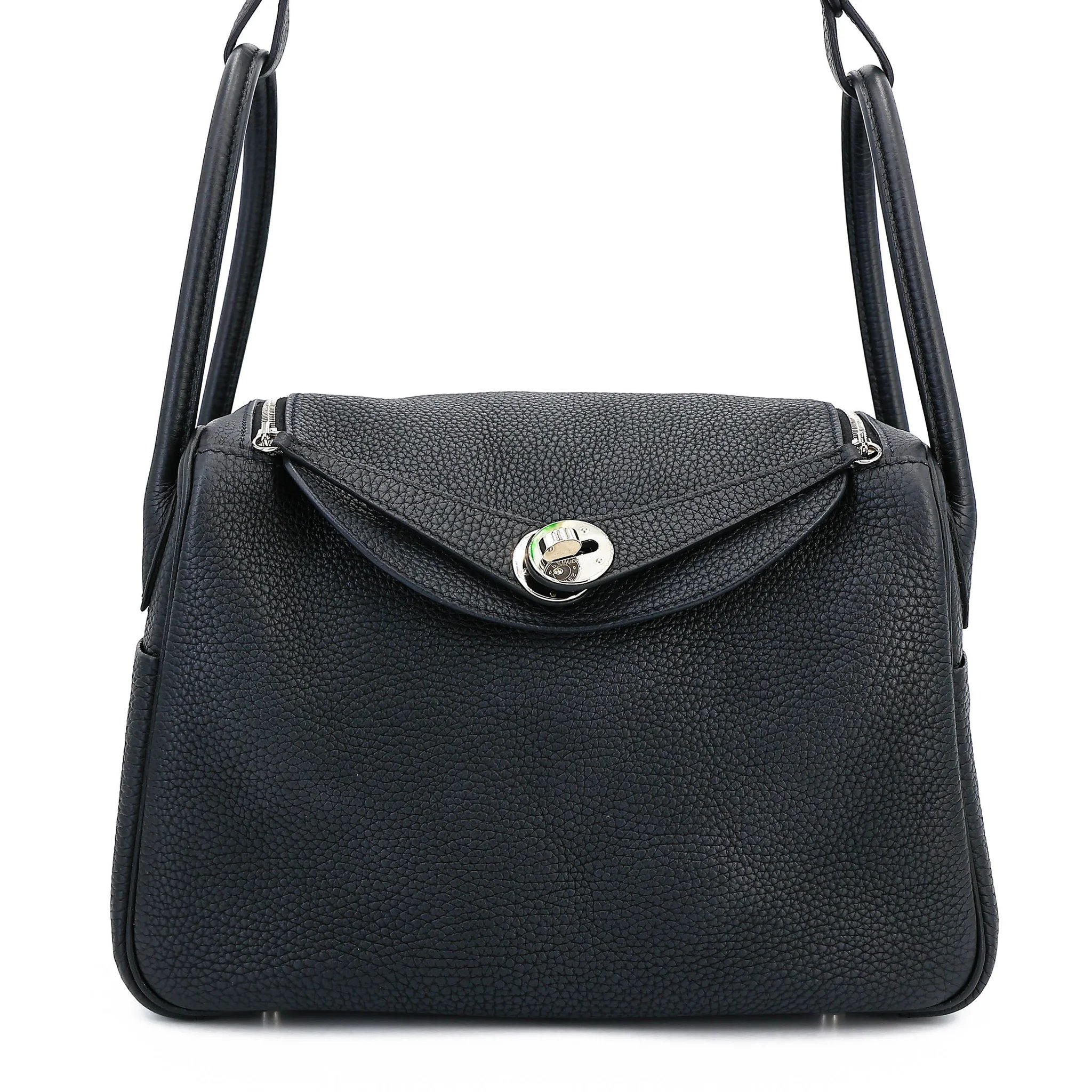 Excellent ( Rank SA ) HERMÈS Lindy 26 Noir (89) Clemence Palladium hardware Z (2021)
