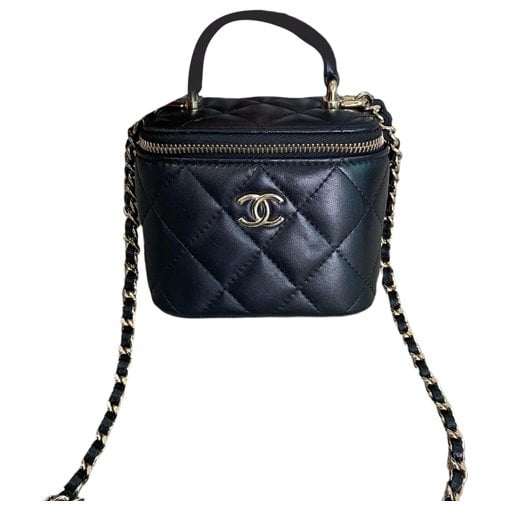 Trendy CC Vanity leather handbag