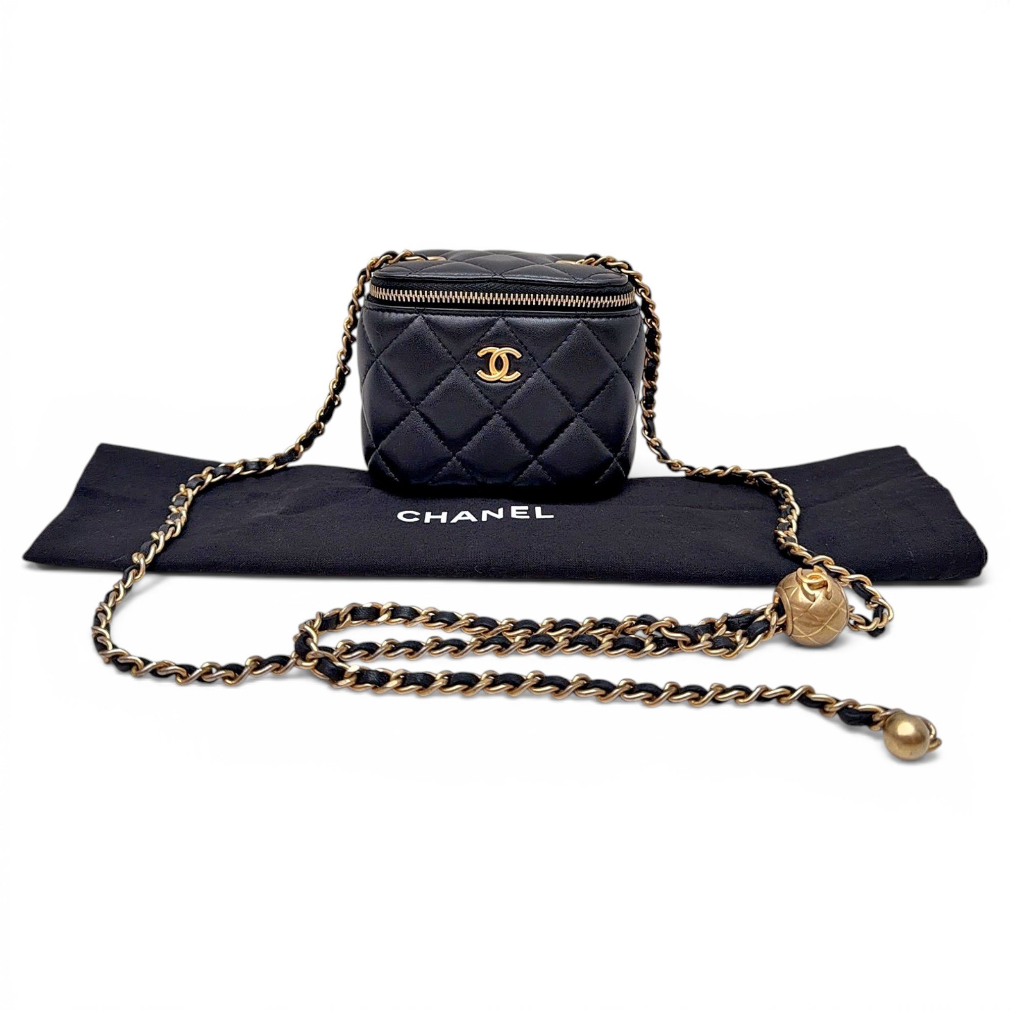Trendy CC Vanity leather handbag