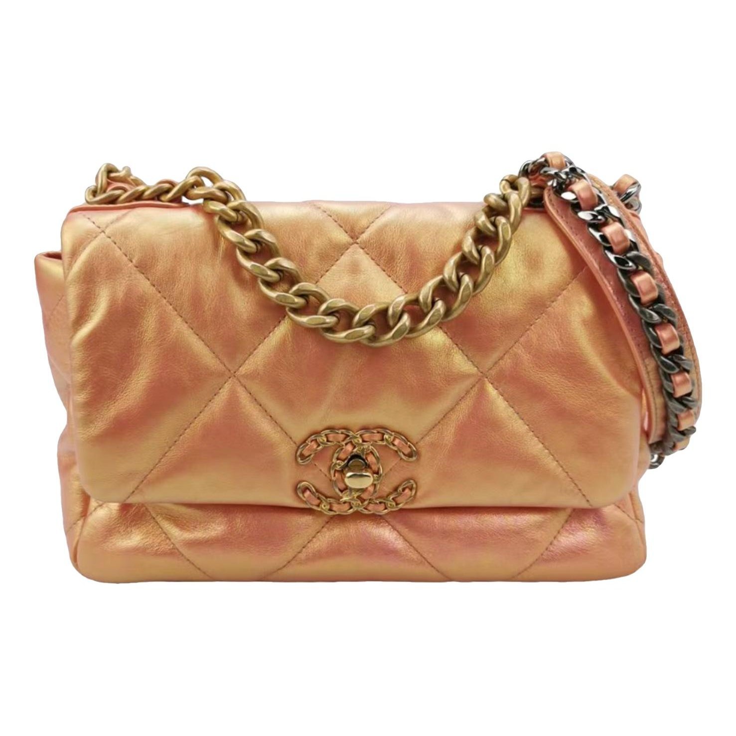 Chanel 19 leather handbag