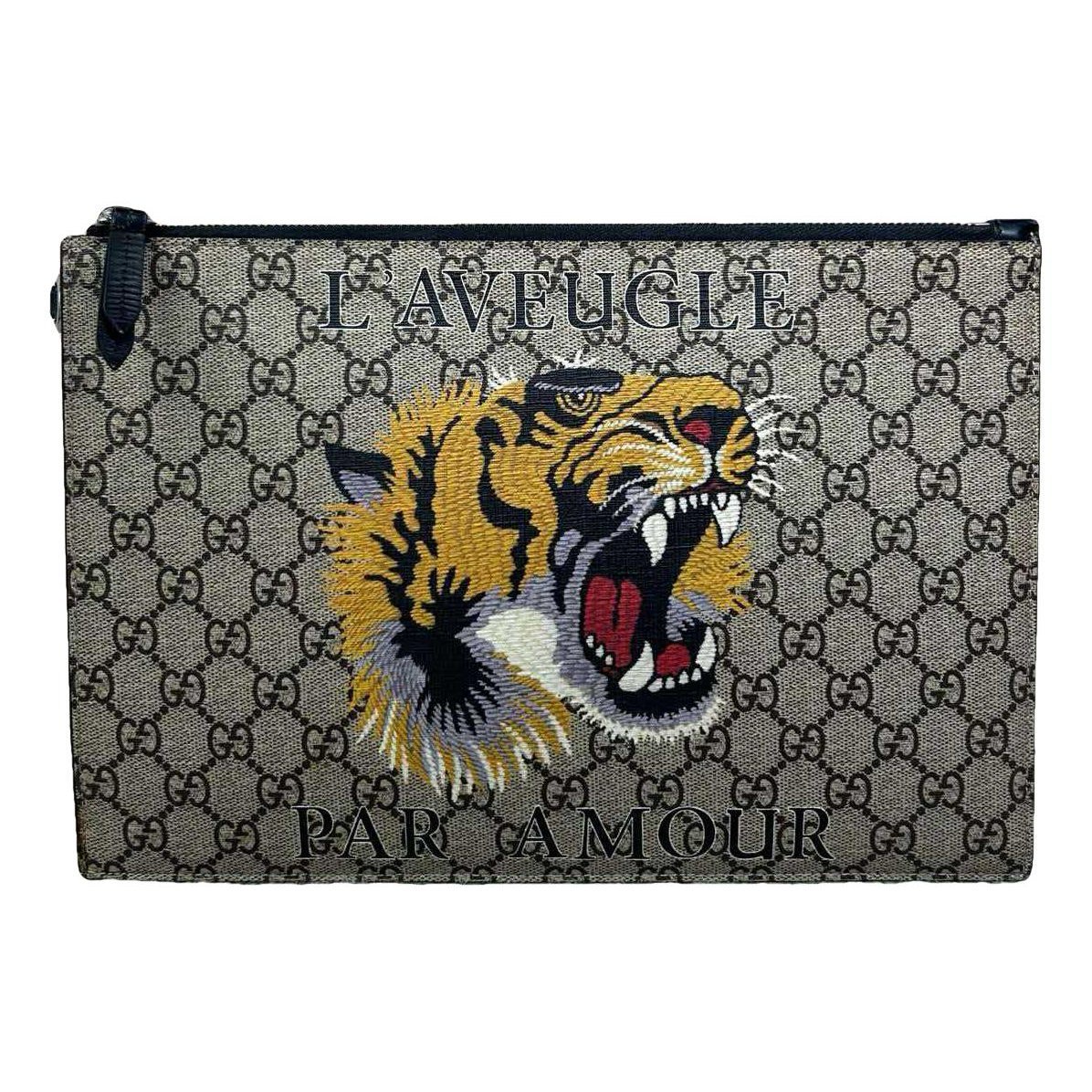 Clutch bag