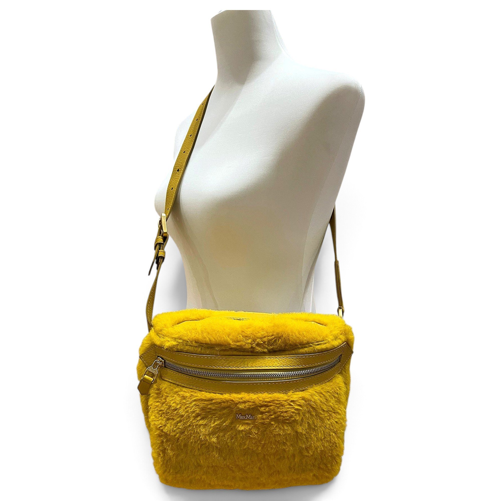 Max Mara Leather handbag