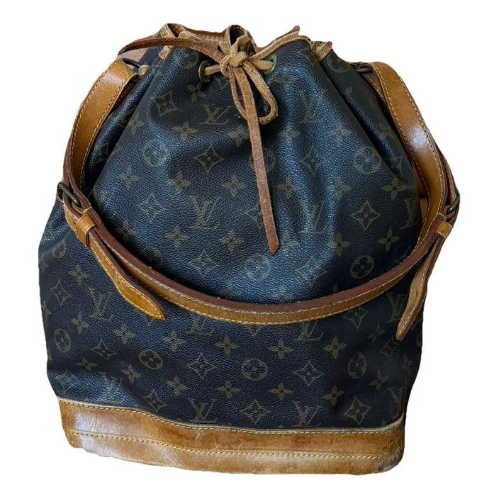 Noé leather handbag