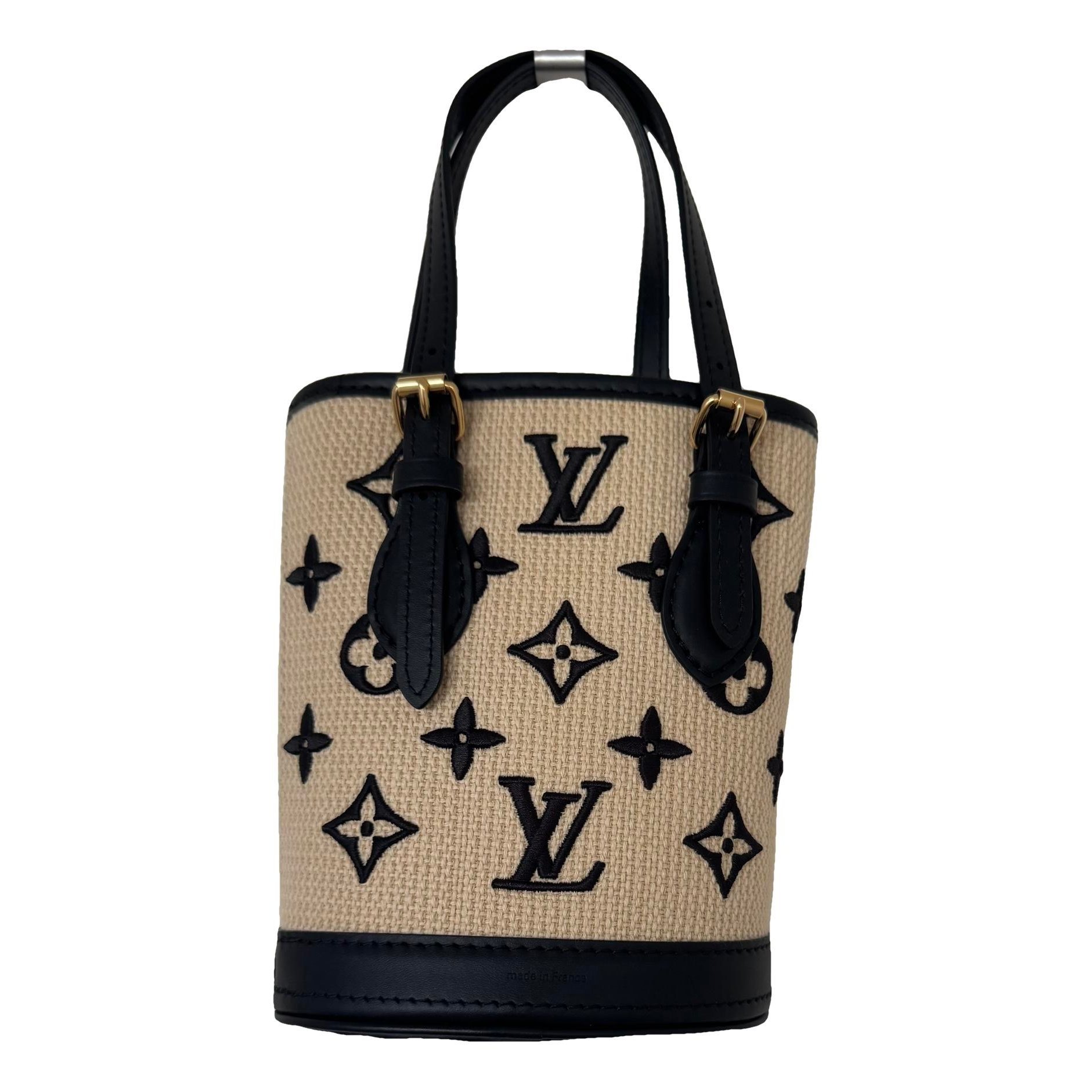 Bucket handbag
