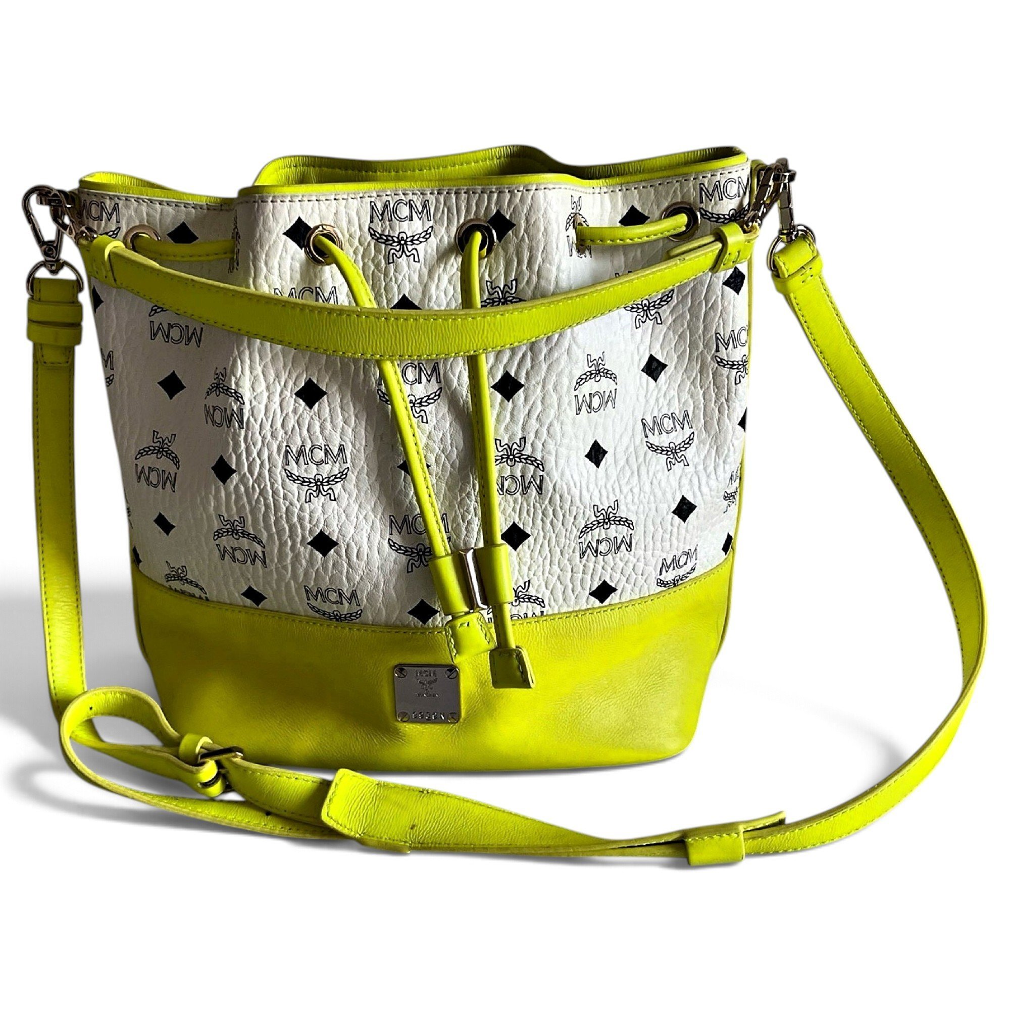 Heritage Drawstring leather crossbody bag