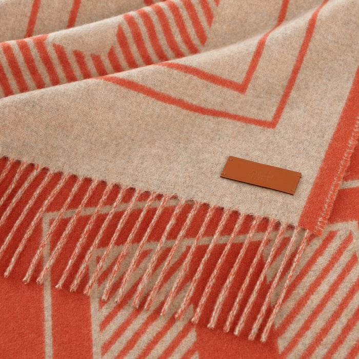 Casaque Lettres Au Carre Scarf
