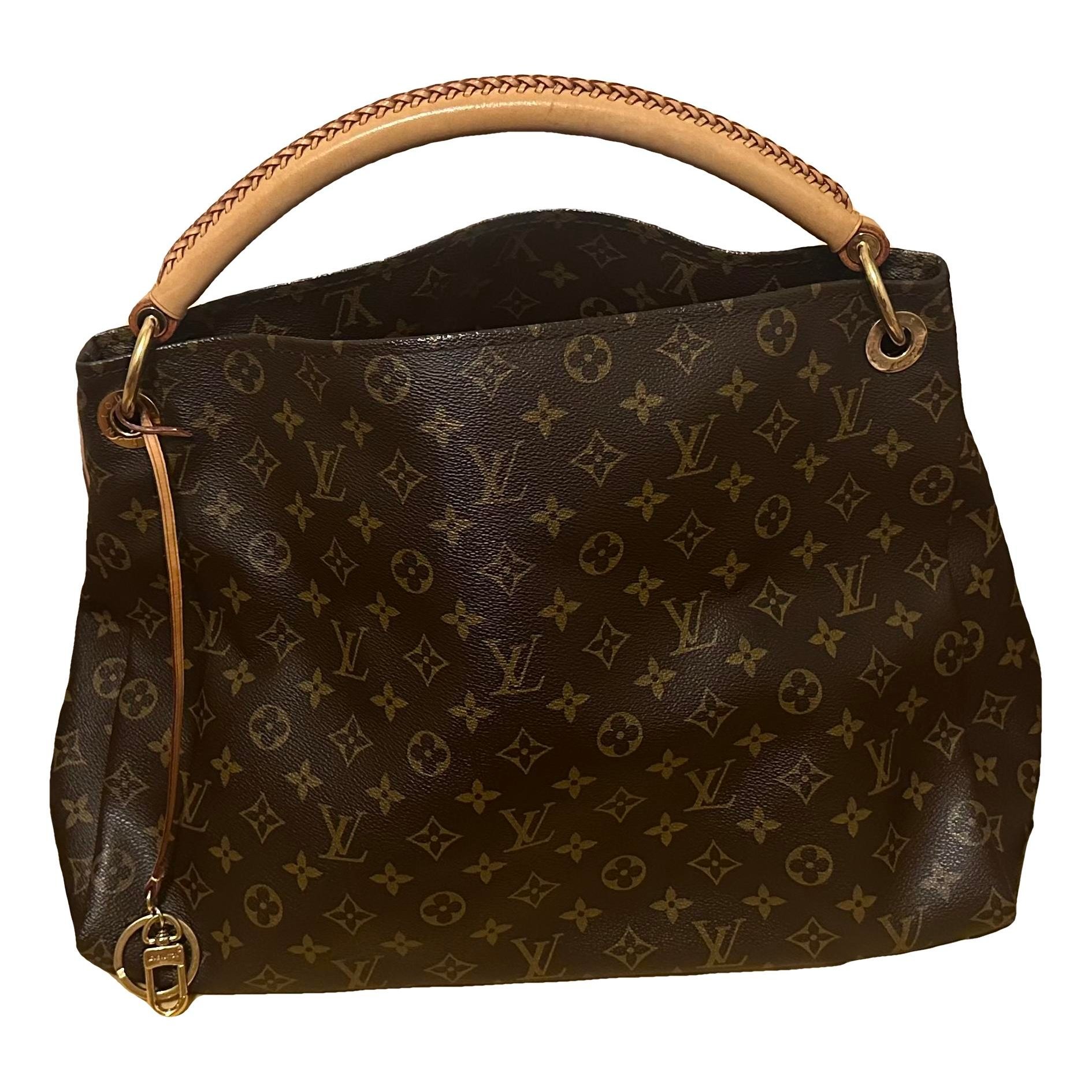 Artsy leather handbag