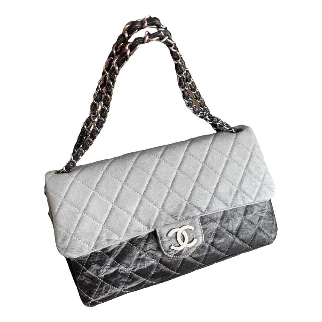 Timeless/Classique leather crossbody bag