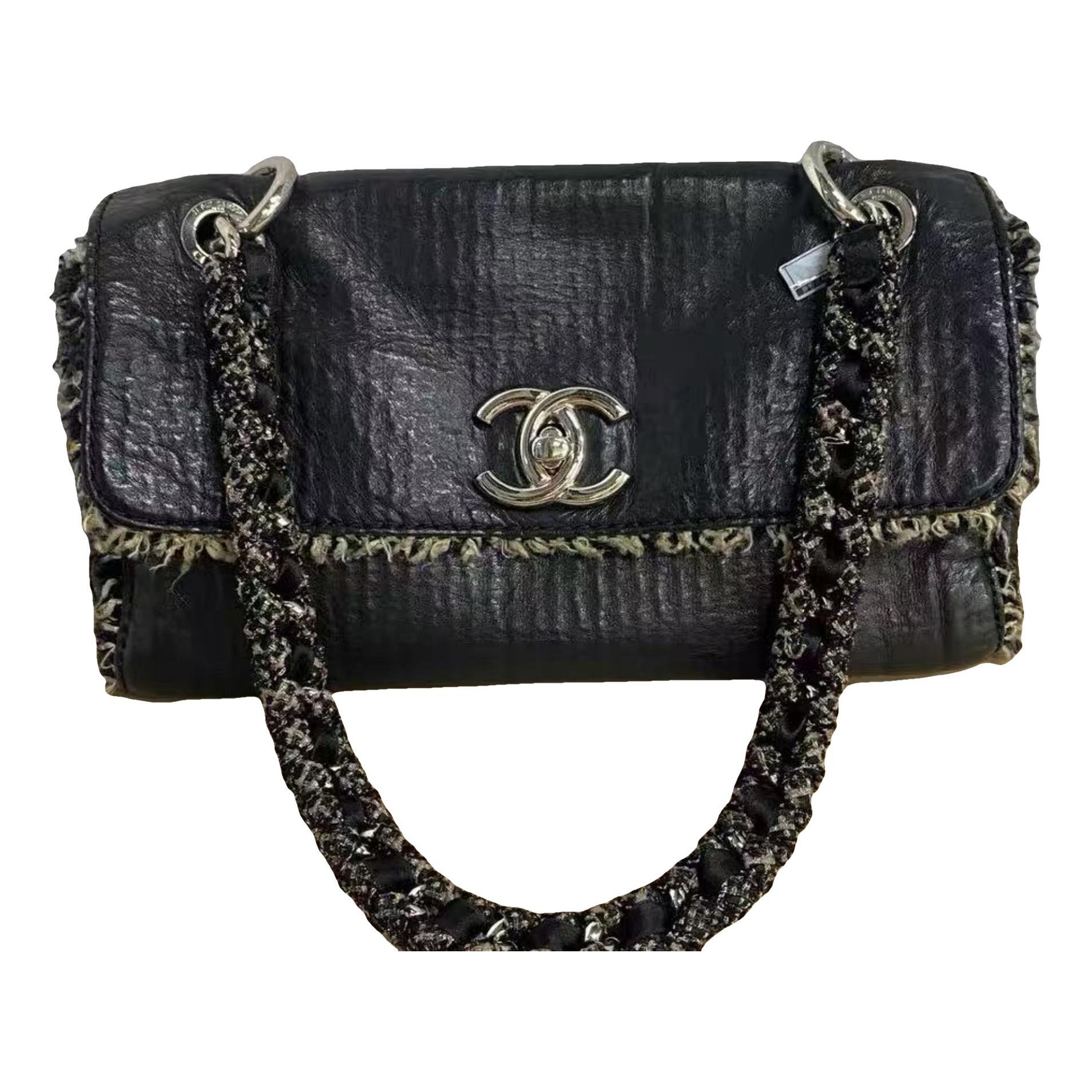 Timeless/Classique leather crossbody bag