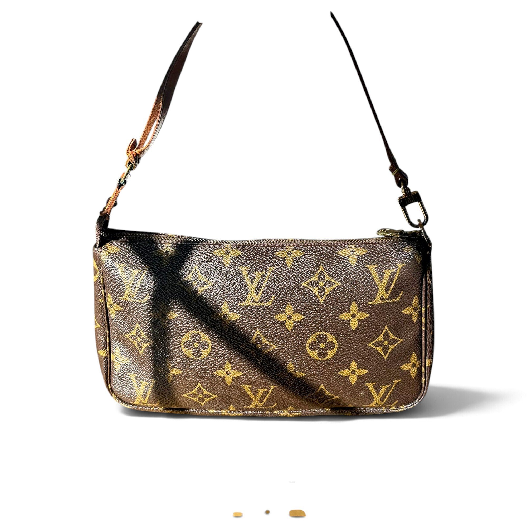 Pochette Accessoire leather handbag