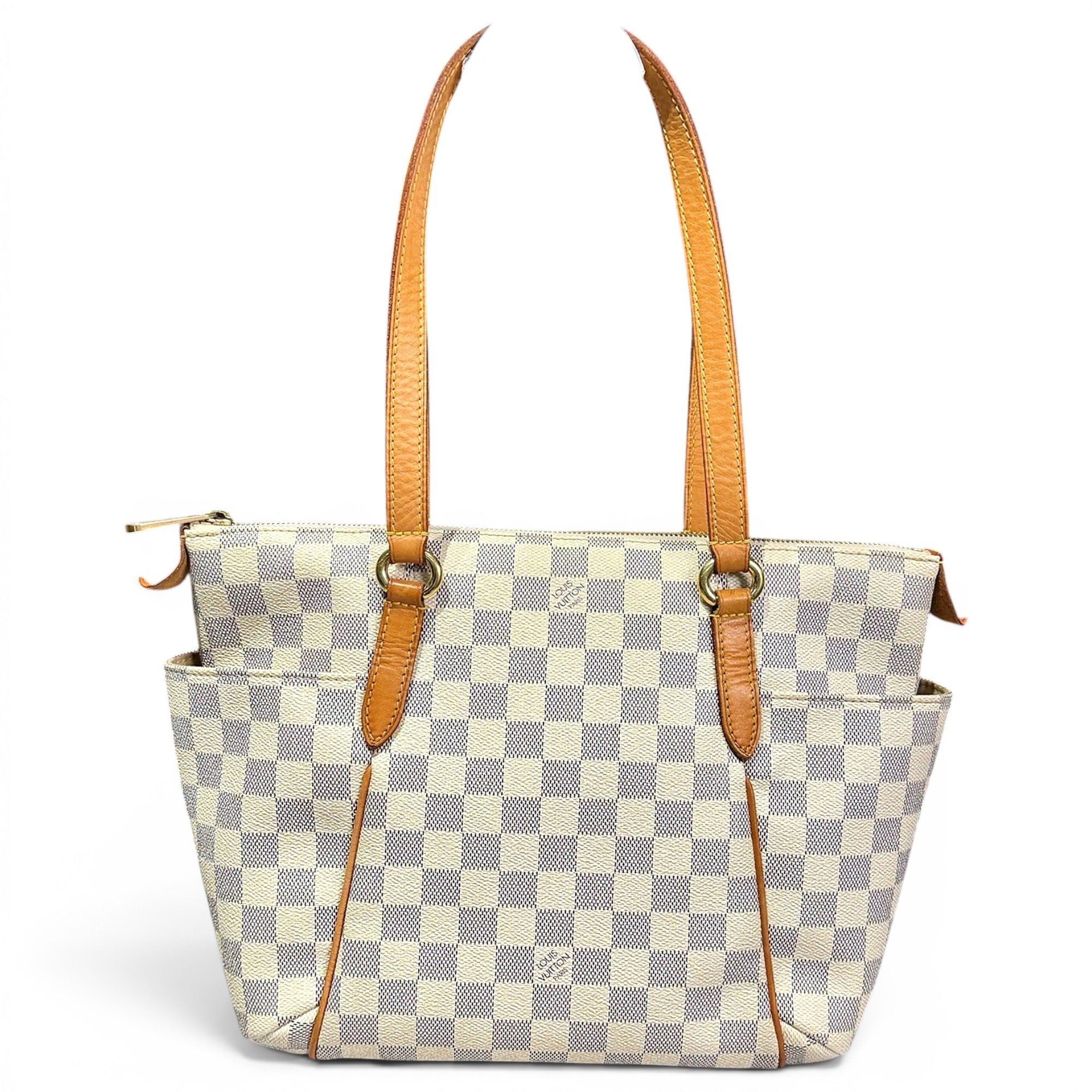Totally vinyl handbag