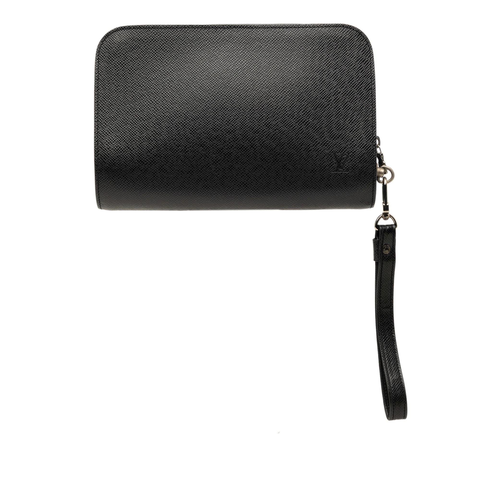 Leather clutch bag
