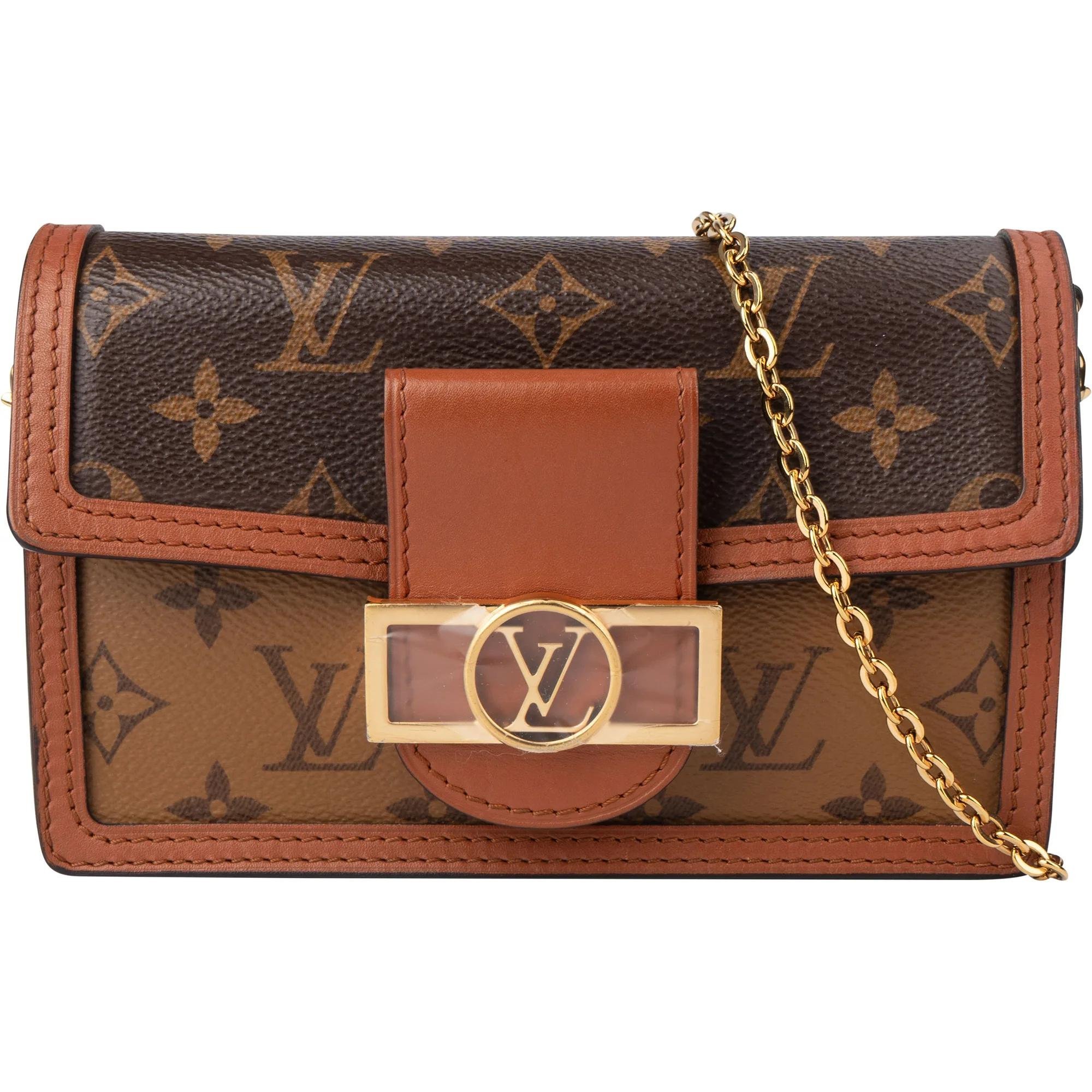 Dauphine Chain Wallet leather crossbody bag