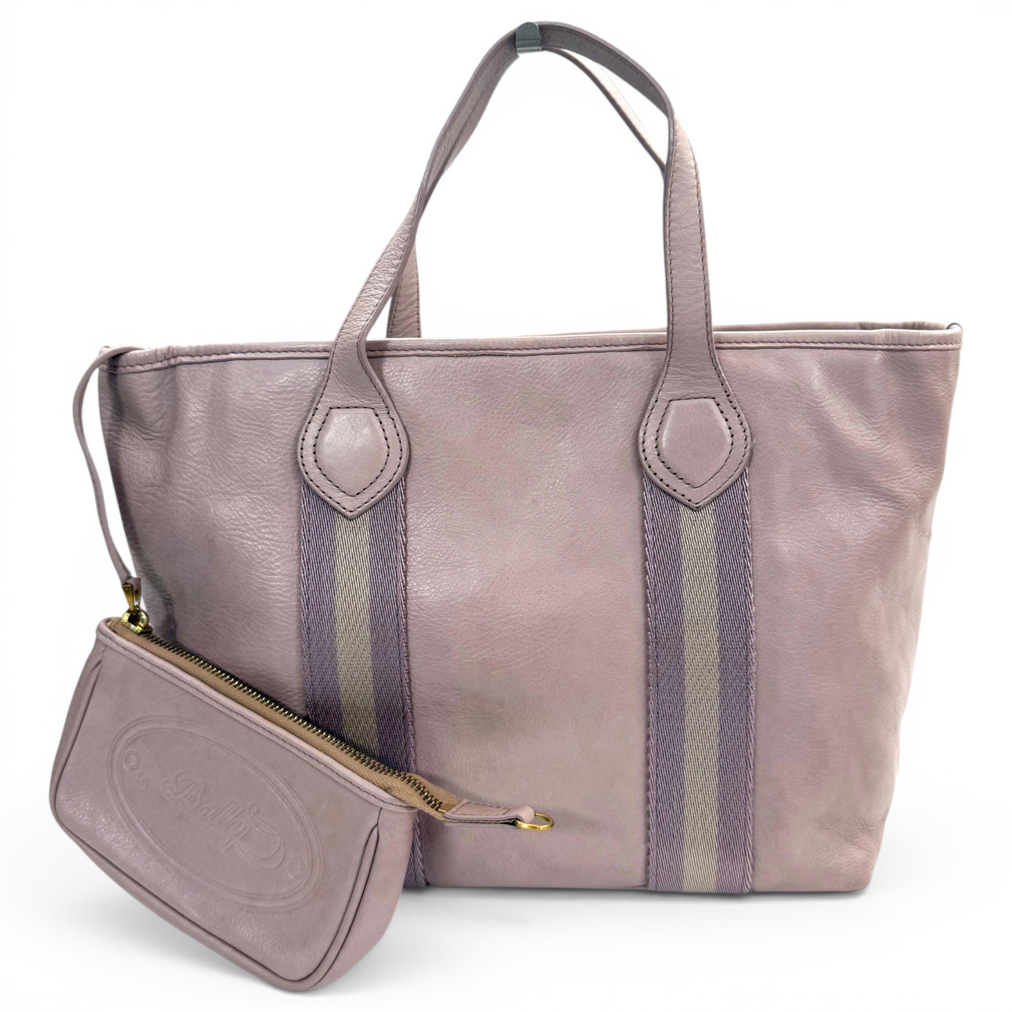 Leather tote
