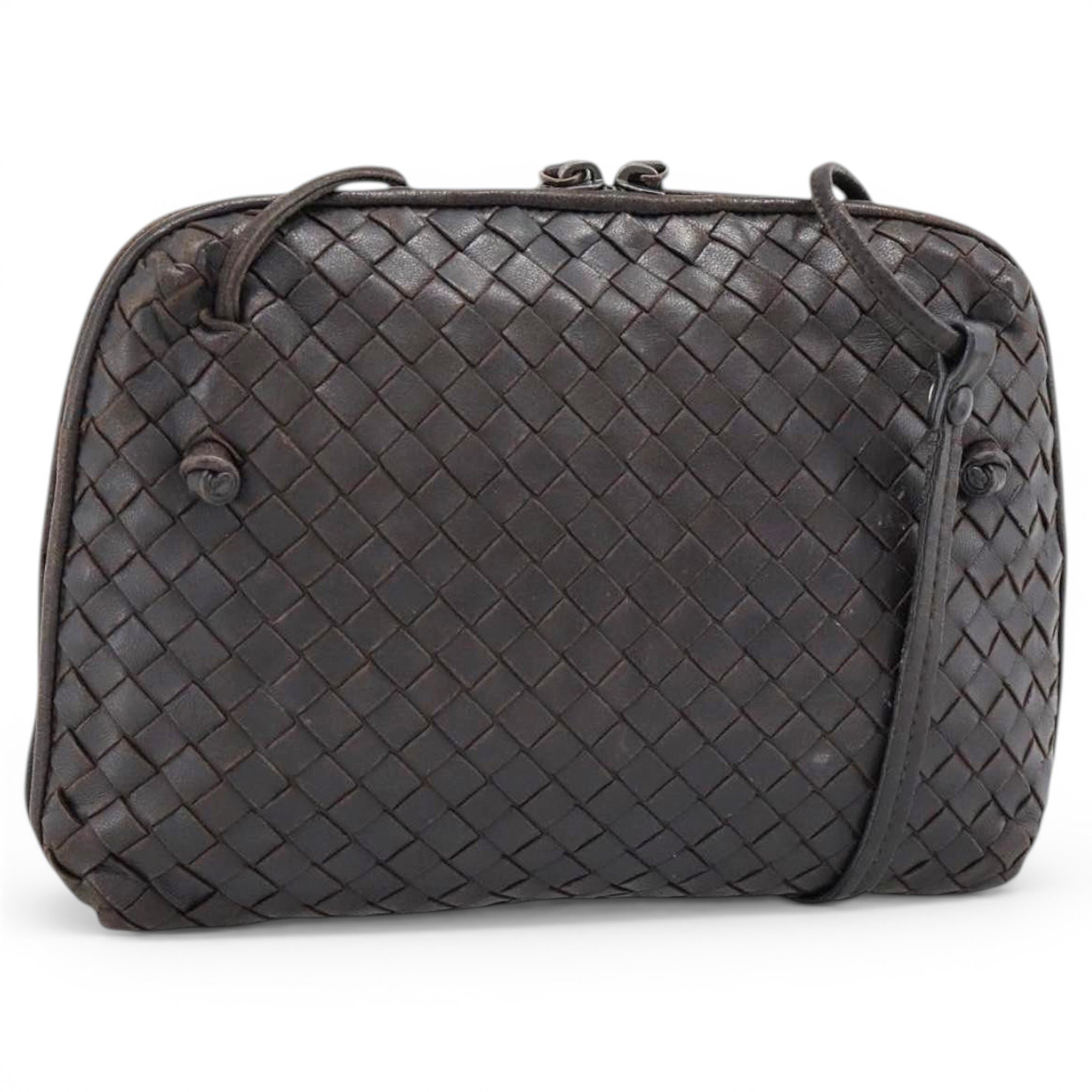 Veneta leather handbag