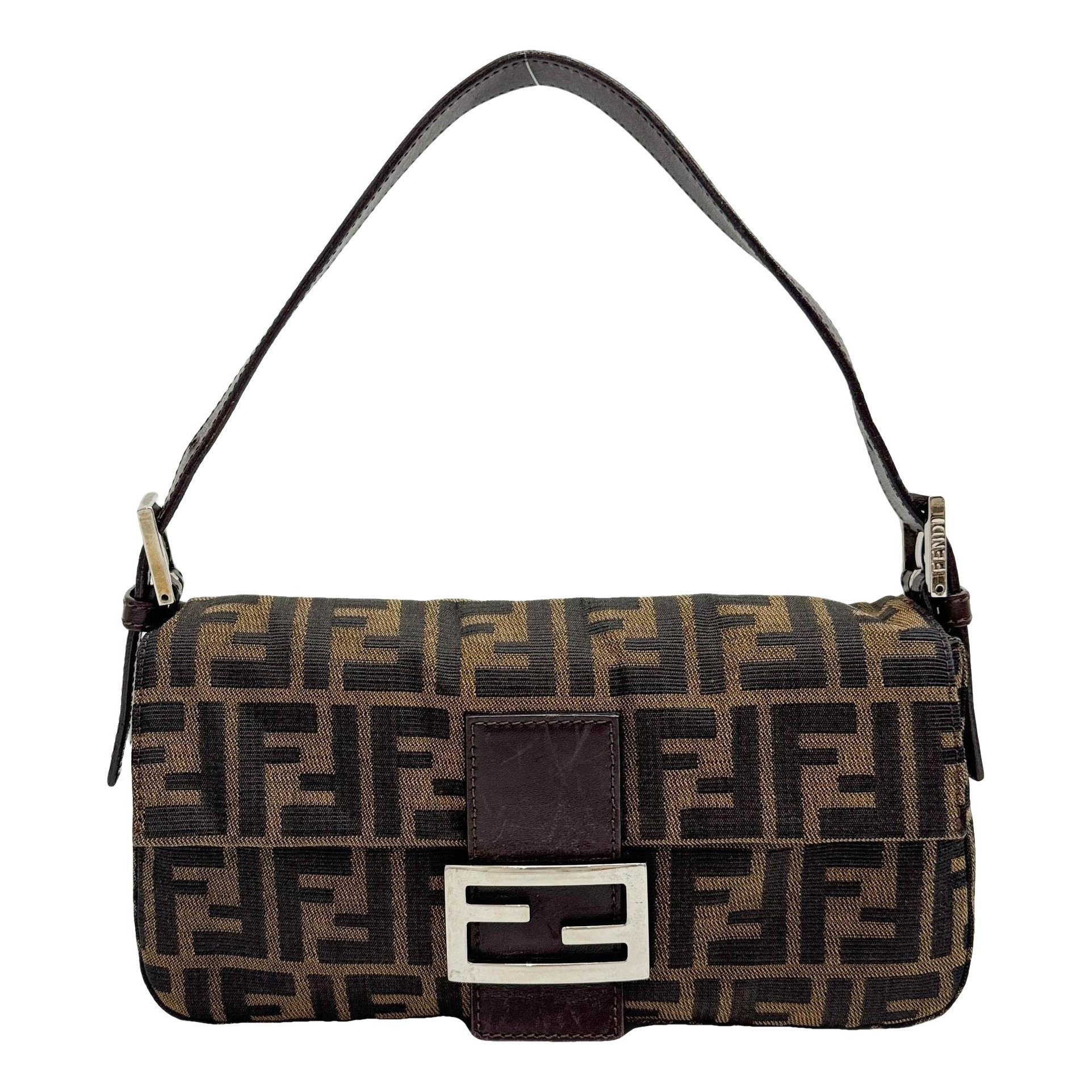 Baguette cloth handbag