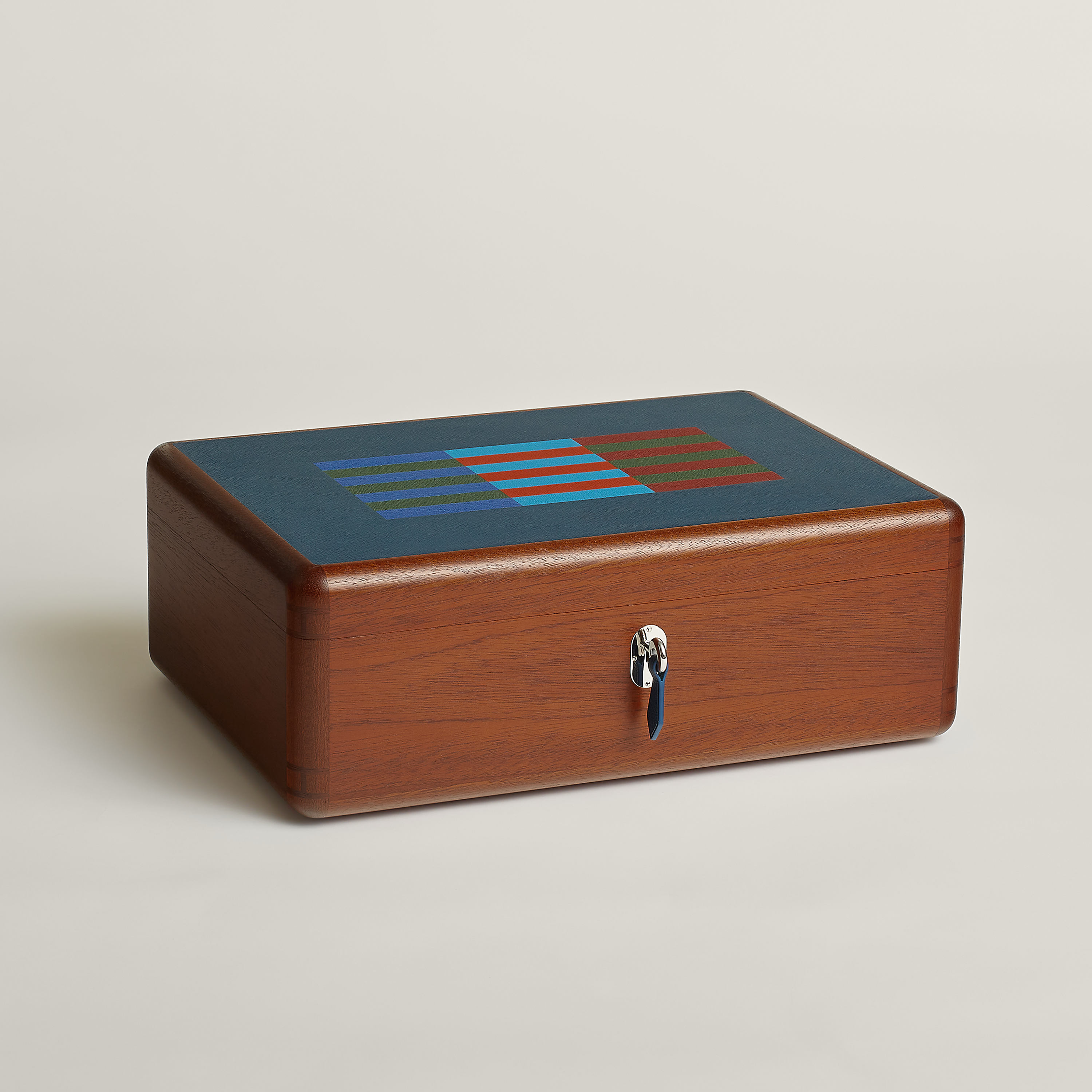 Casaque Oxer poker box