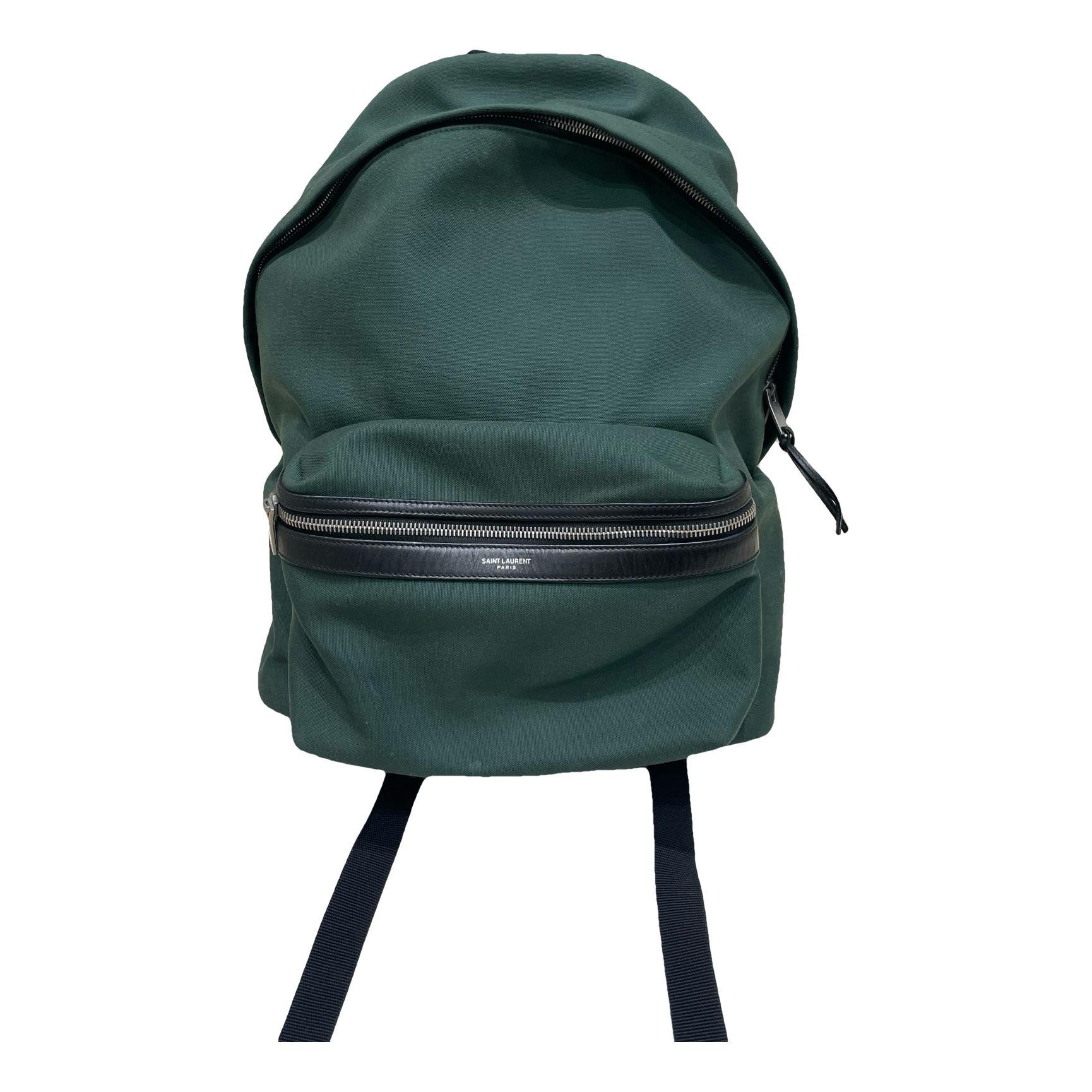 Cloth backpack