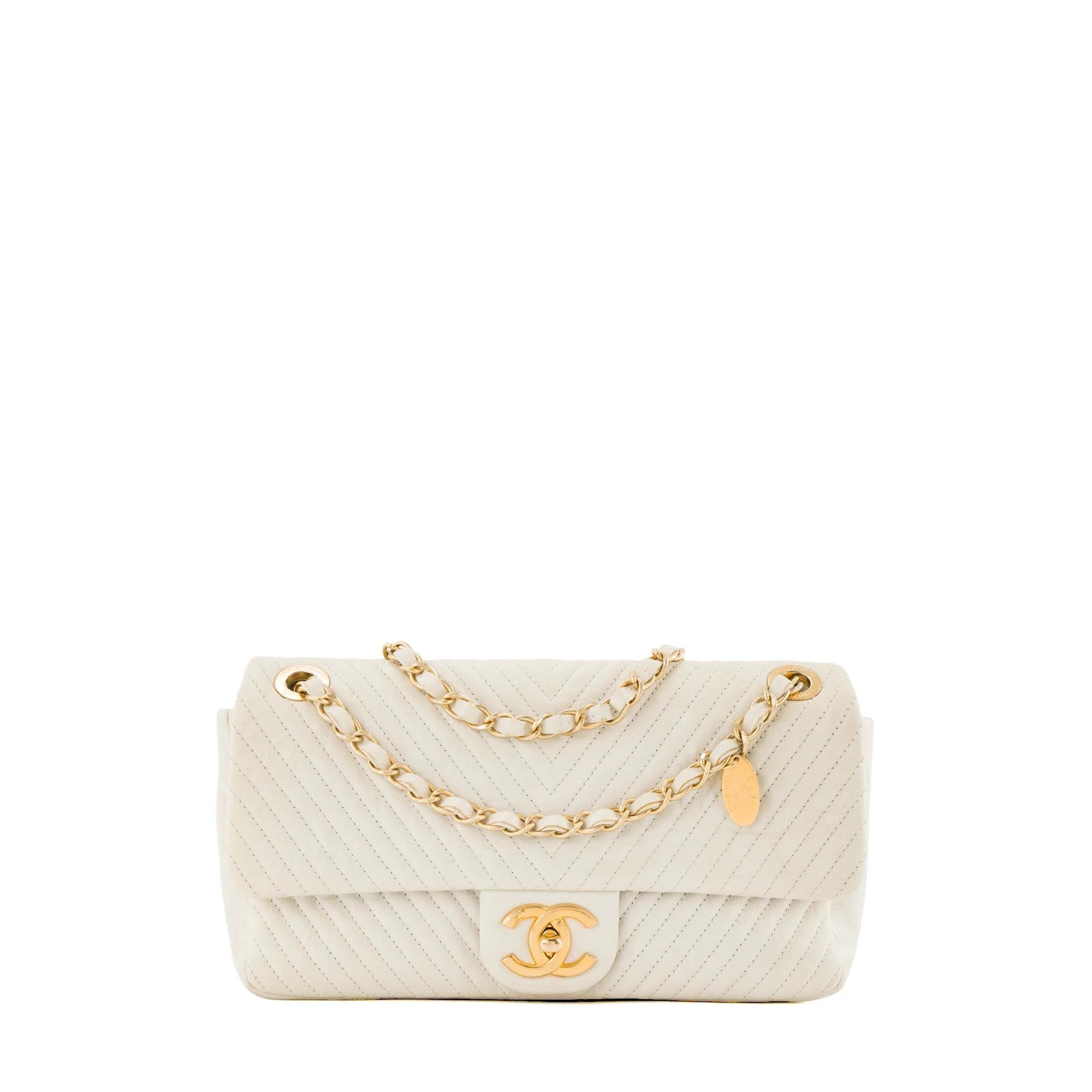 Timeless/Classique leather crossbody bag