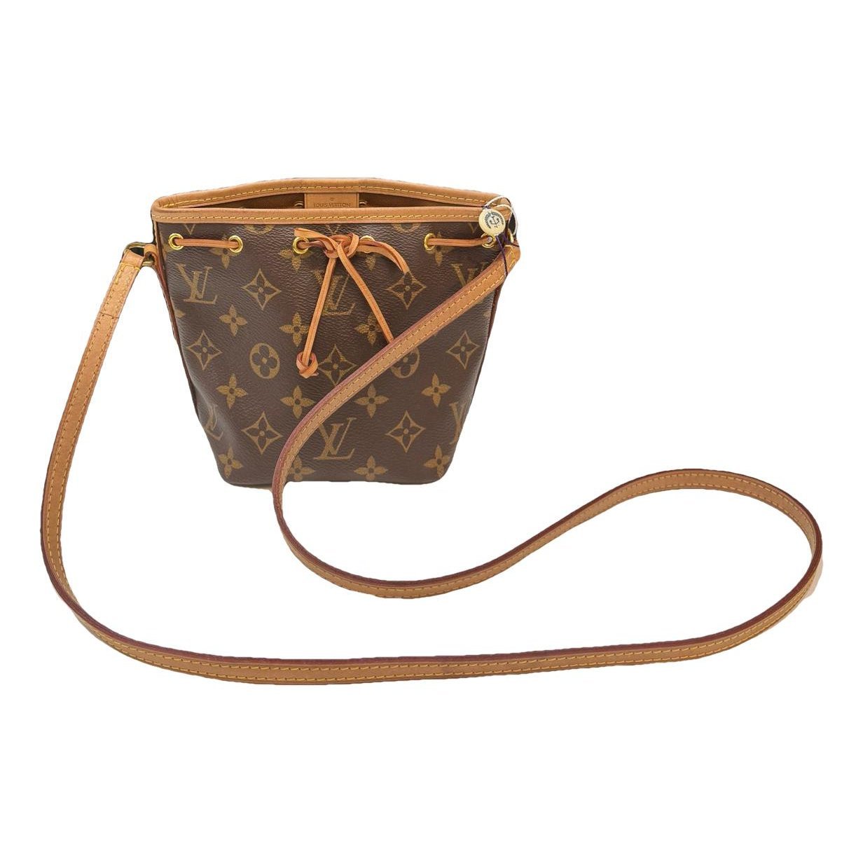 Nano Noé leather handbag