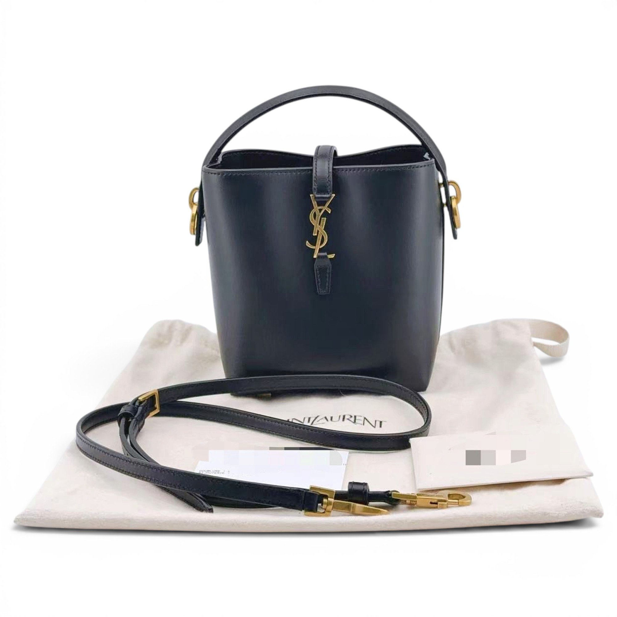 Le 37 leather handbag