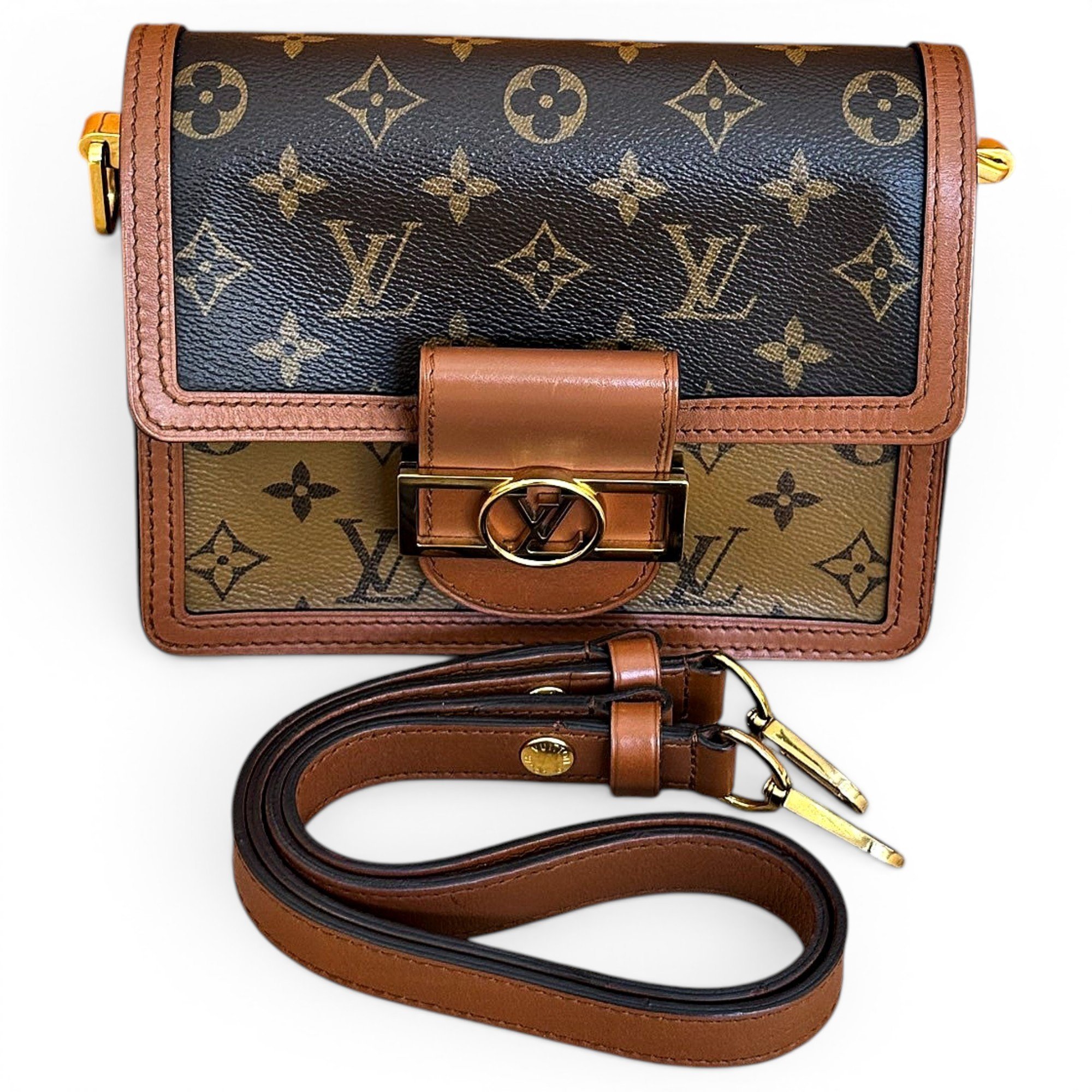 Dauphine leather crossbody bag