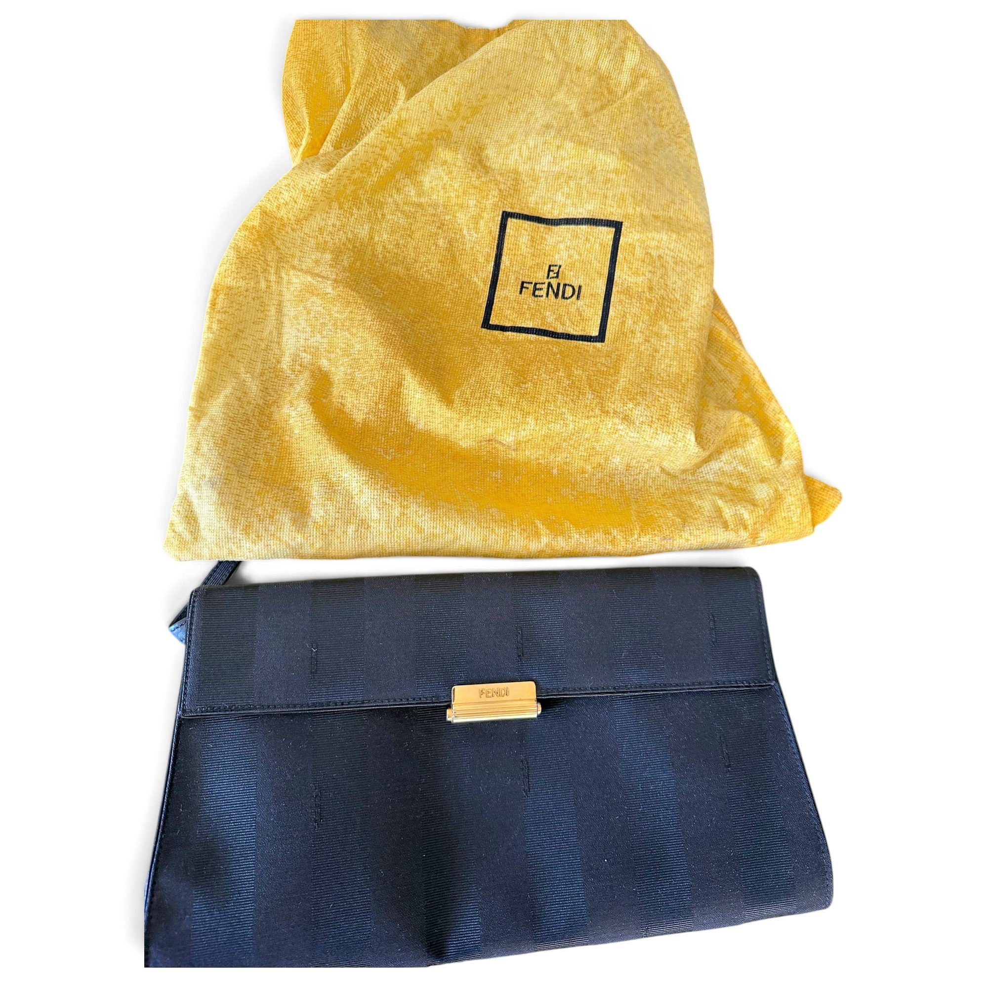 Cloth clutch bag