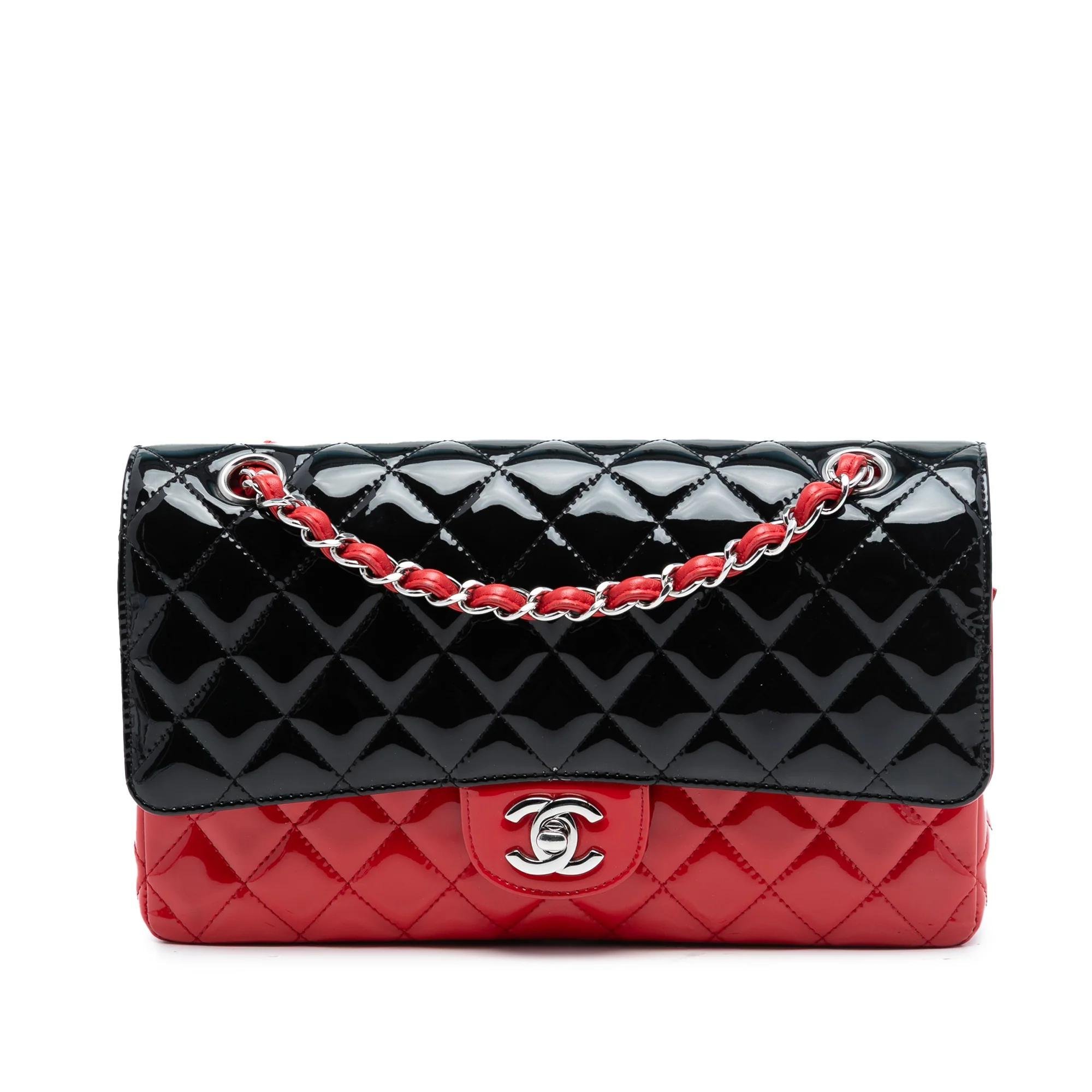 Timeless/Classique patent leather handbag