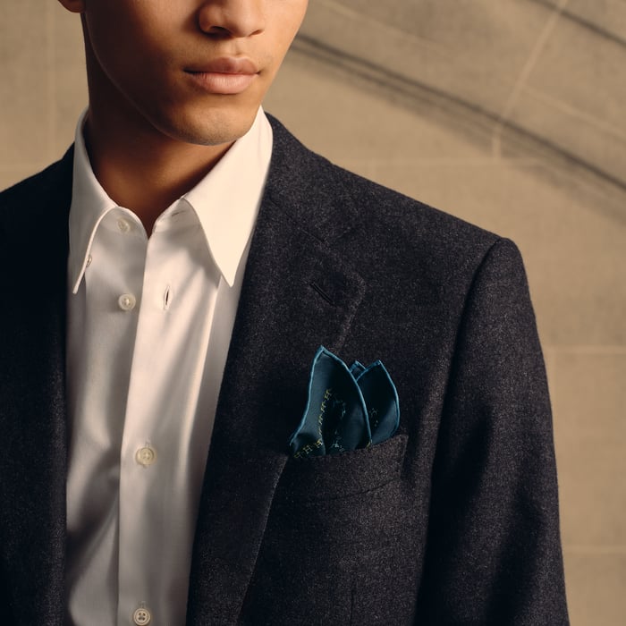 H En Mouvement Pocket Square 45