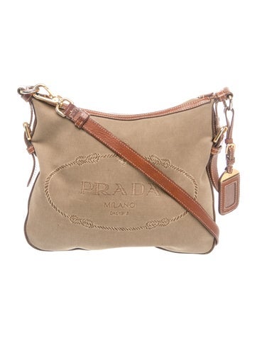 Signature Shoulder Bag Vintage