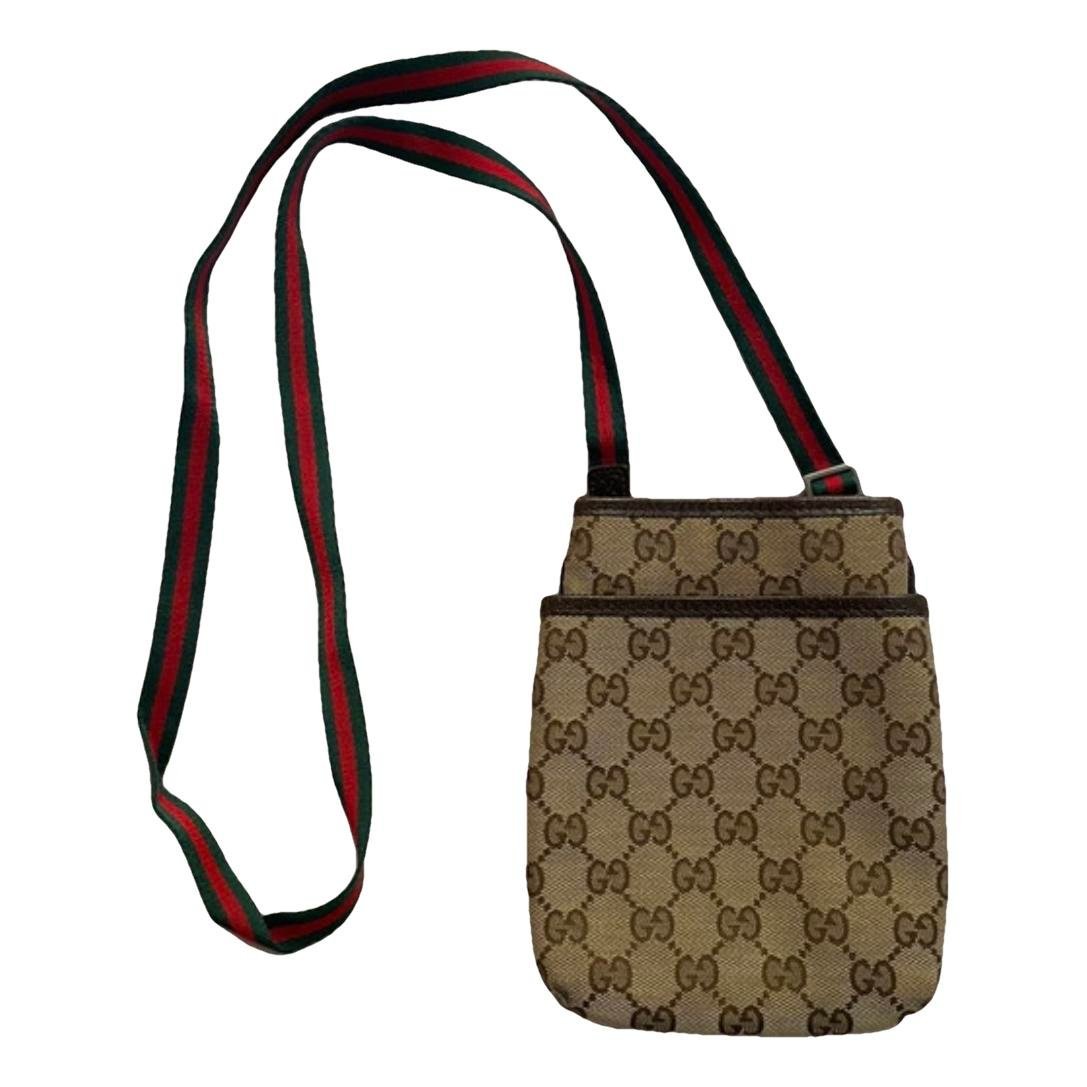 Cloth clutch bag