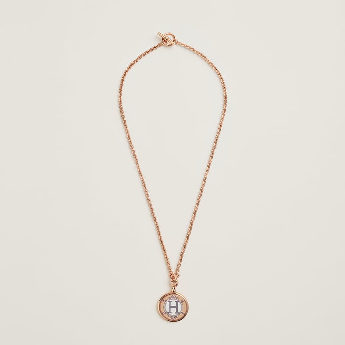 Faubourg Medaille Blason Pendant, Small Model