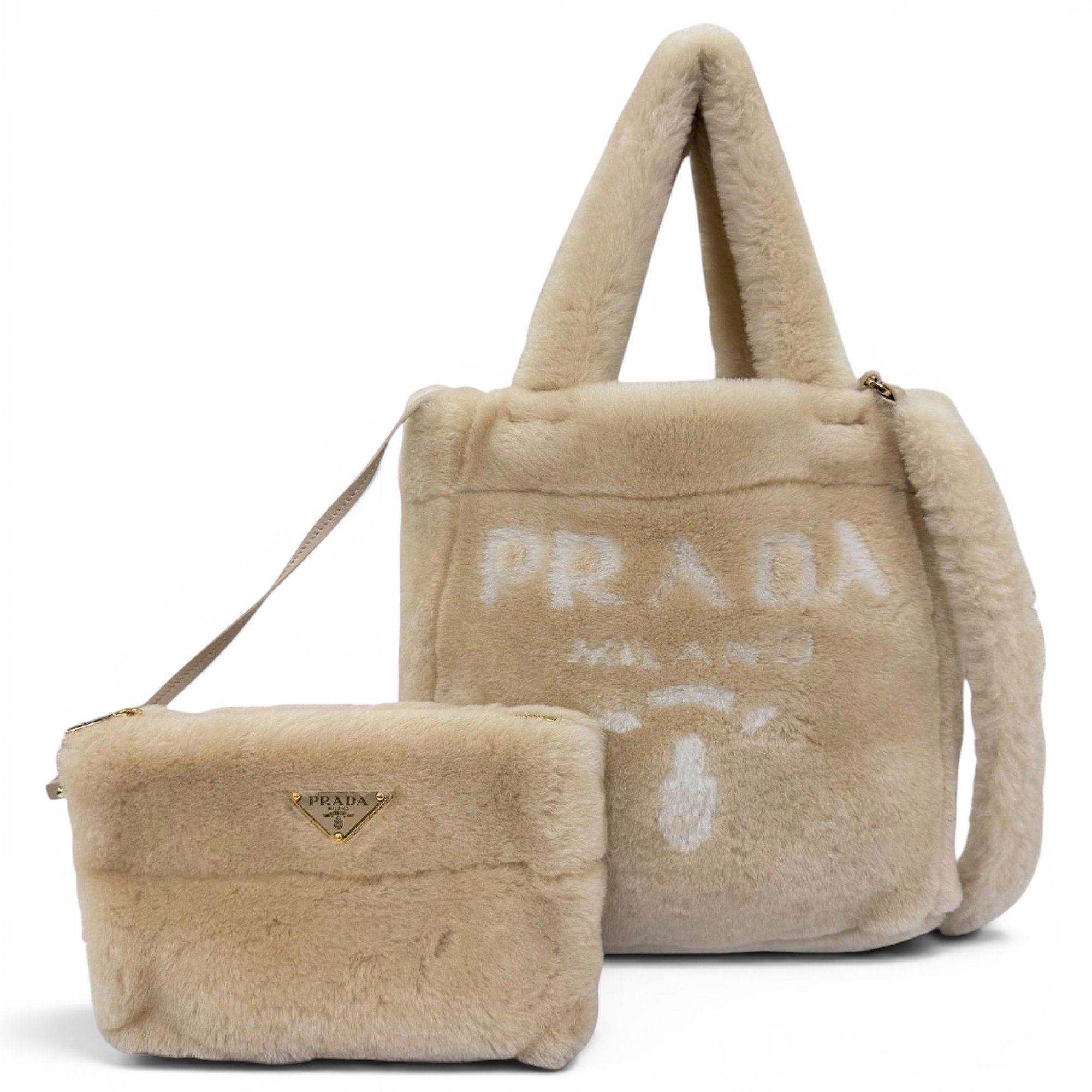 Triangle leather handbag
