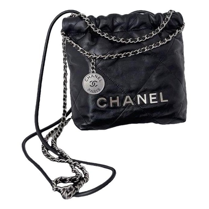 Chanel 22 leather handbag