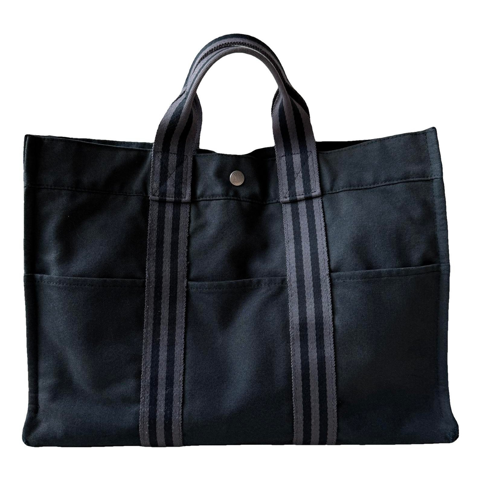 Toto cloth tote