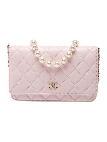 Classic Quilted Pearl Wallet On Chain
