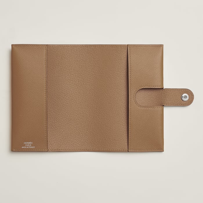 Alezan R.M.S Passport Holder