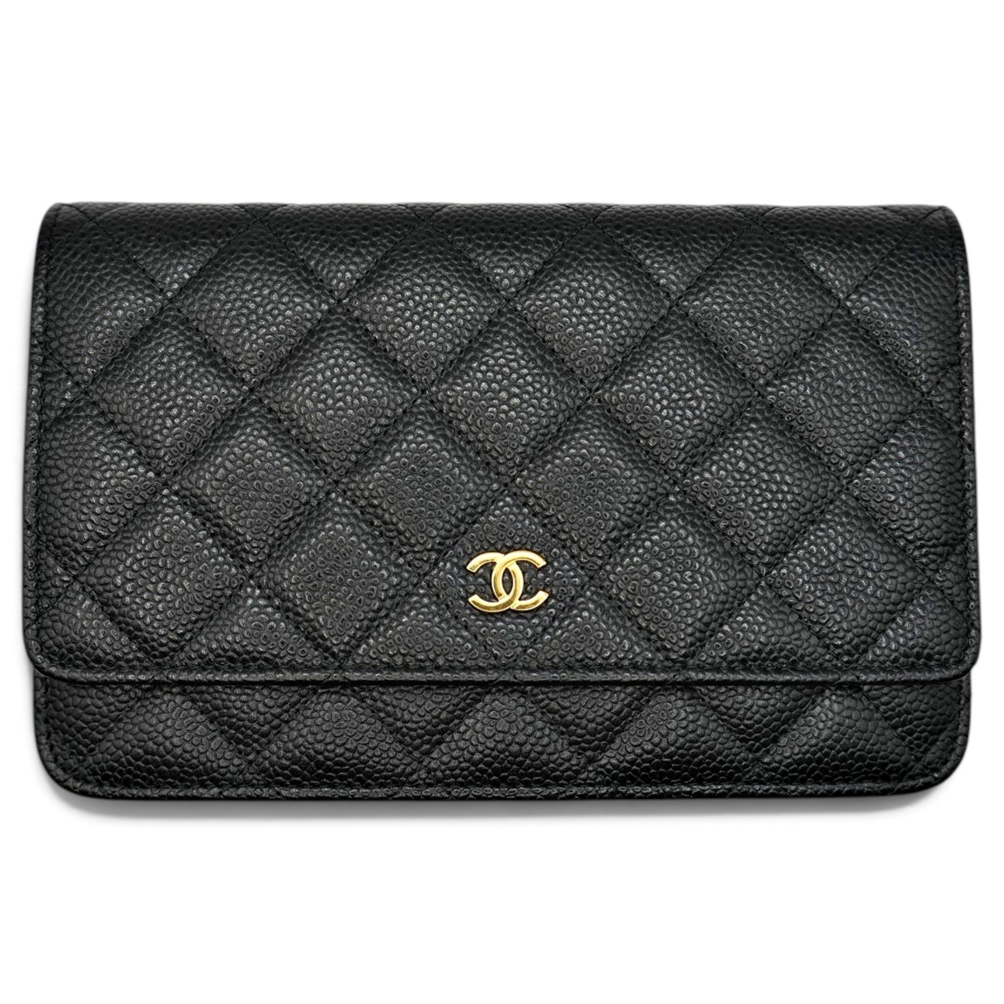 Wallet On Chain Timeless/Classique leather crossbody bag