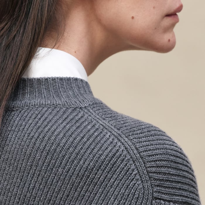 Gris Osmium Long-sleeve Sweater