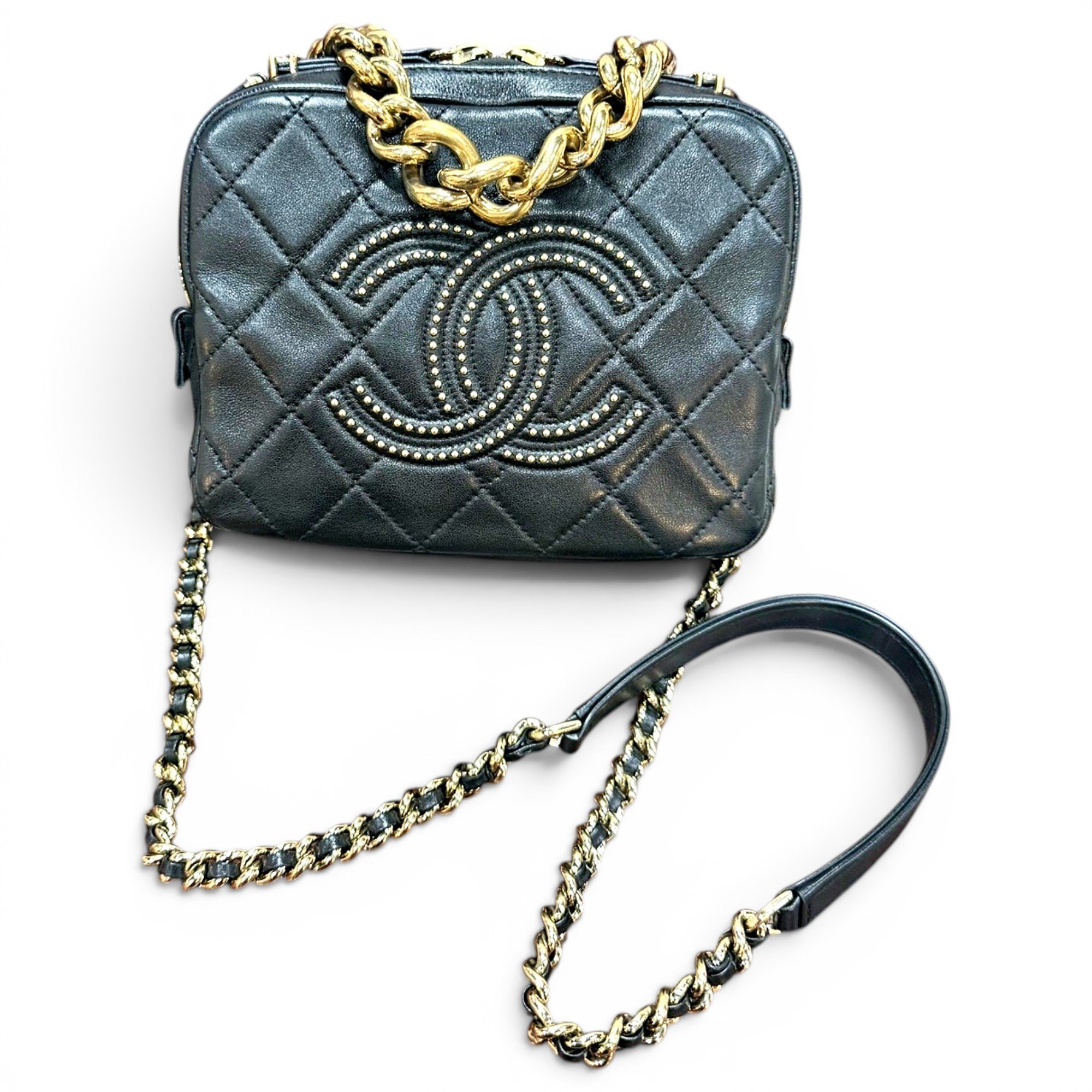 Timeless/Classique leather crossbody bag