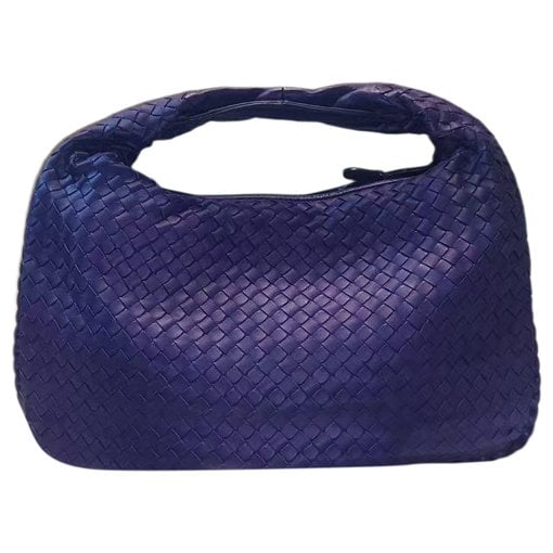 Veneta leather handbag