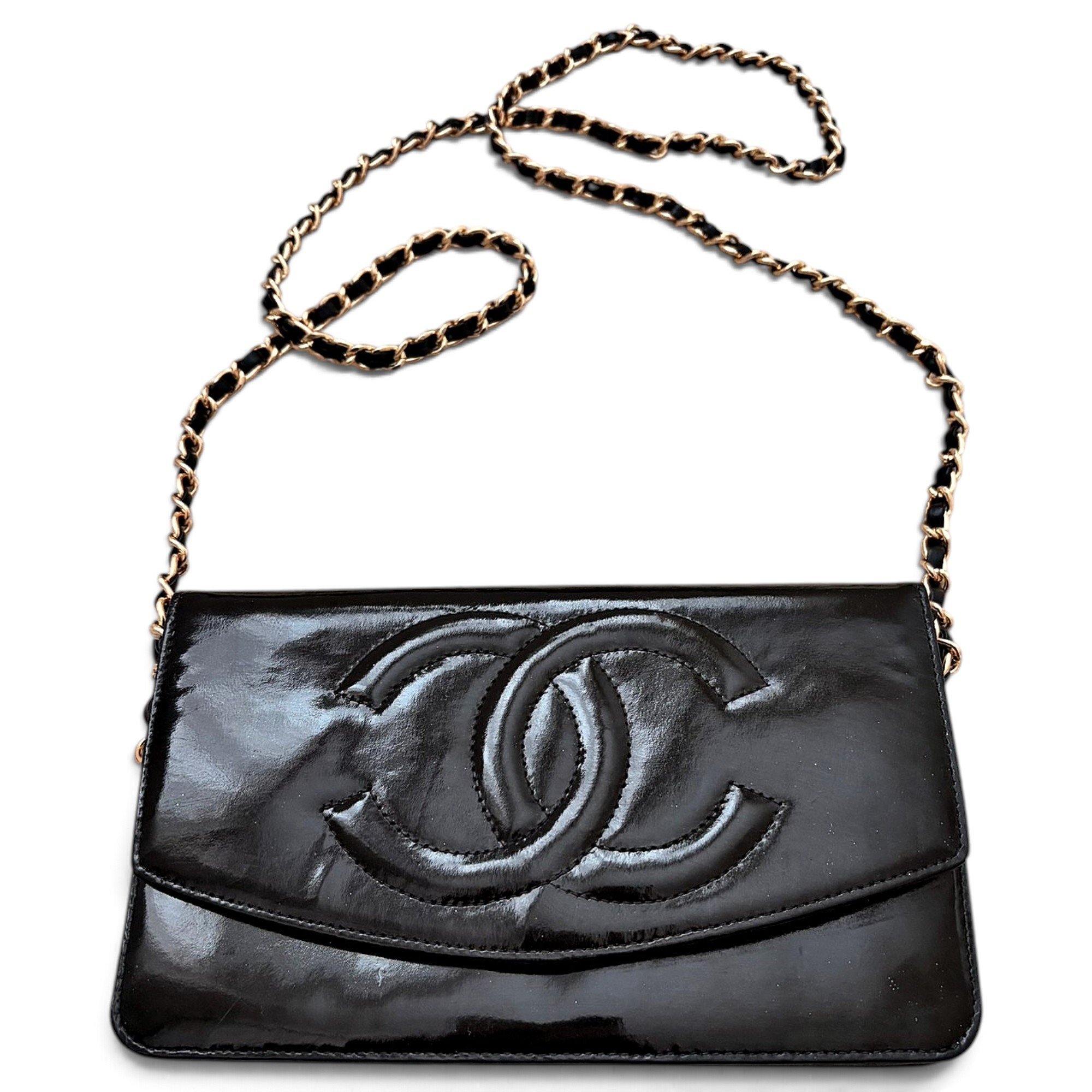 Wallet On Chain Double C patent leather crossbody bag