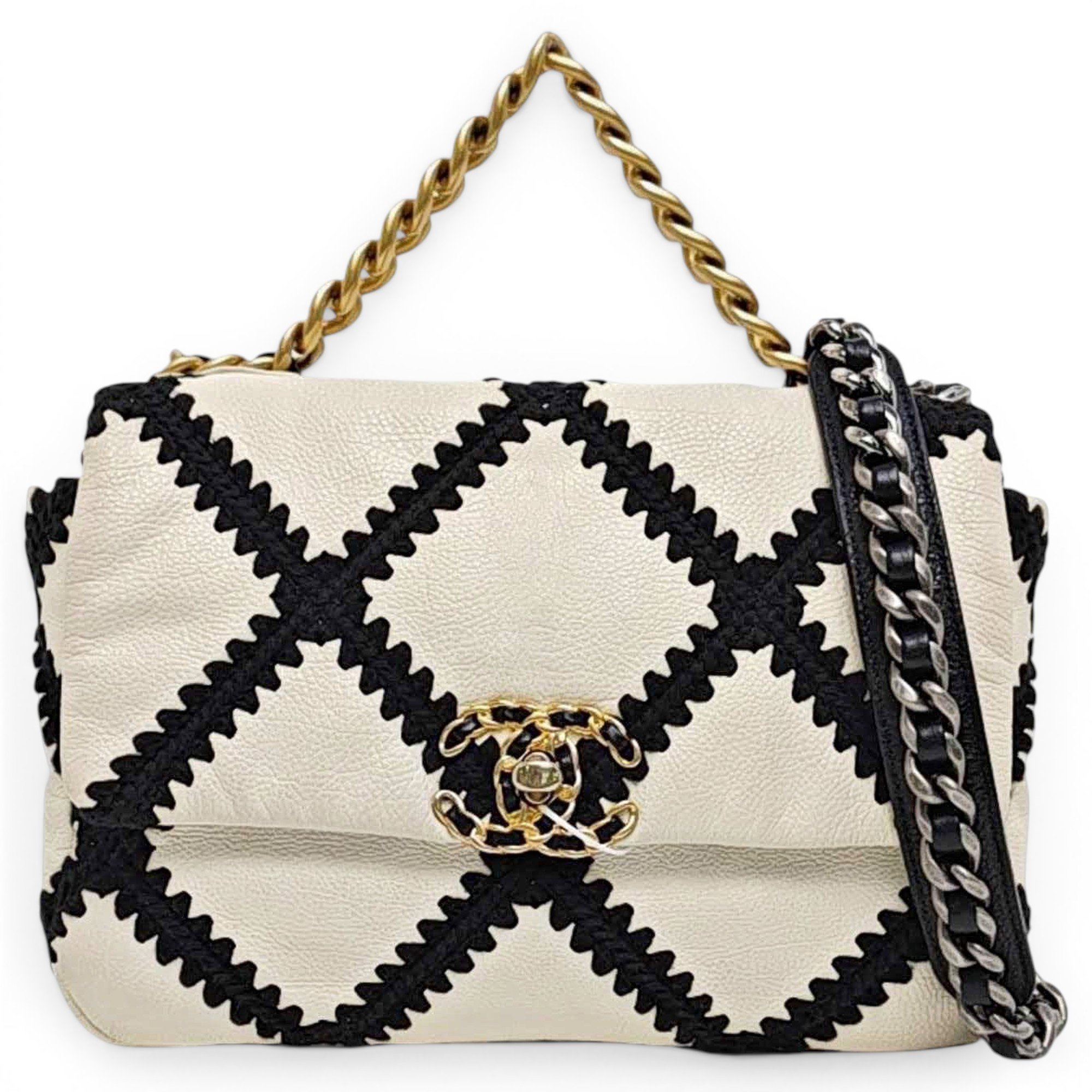 Chanel 19 leather handbag
