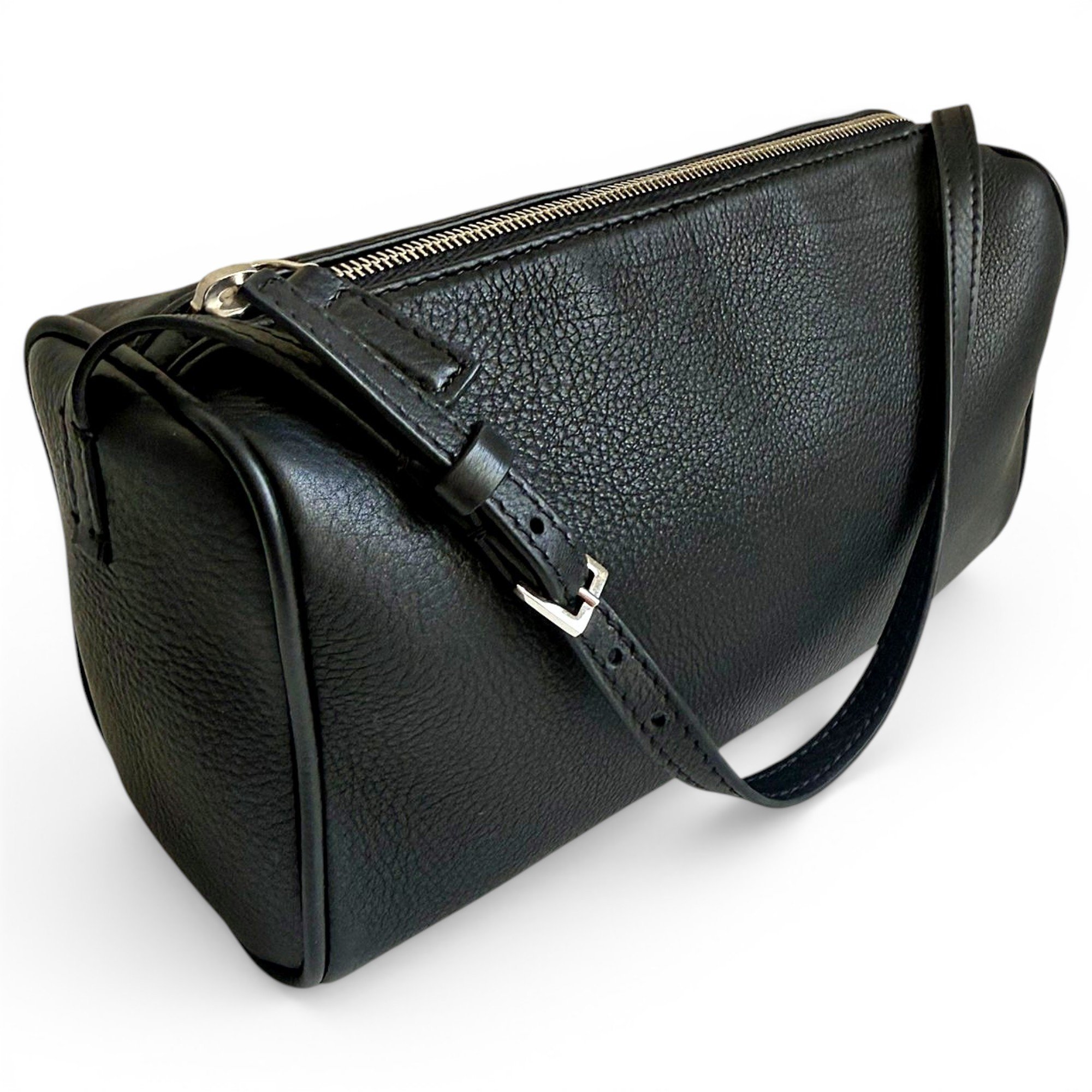 The Row 90\'s leather handbag