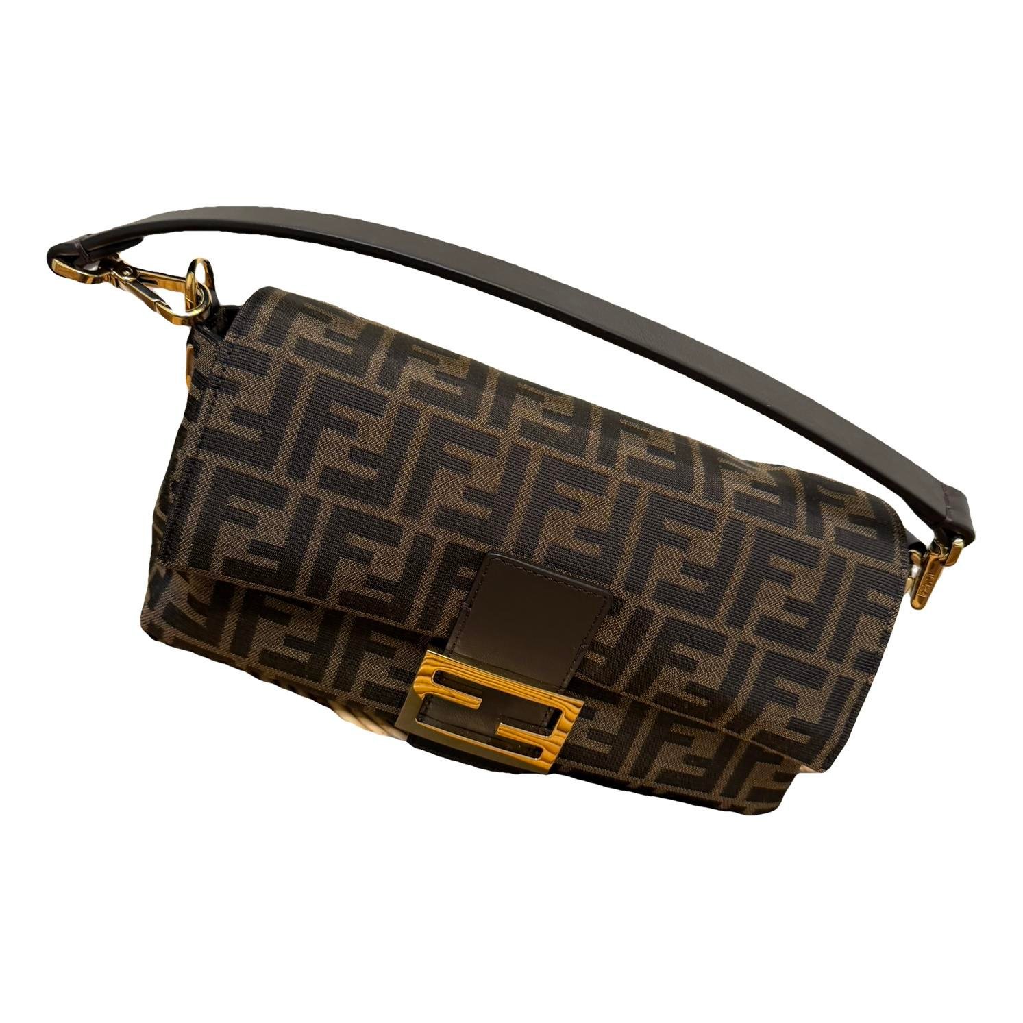 Baguette handbag
