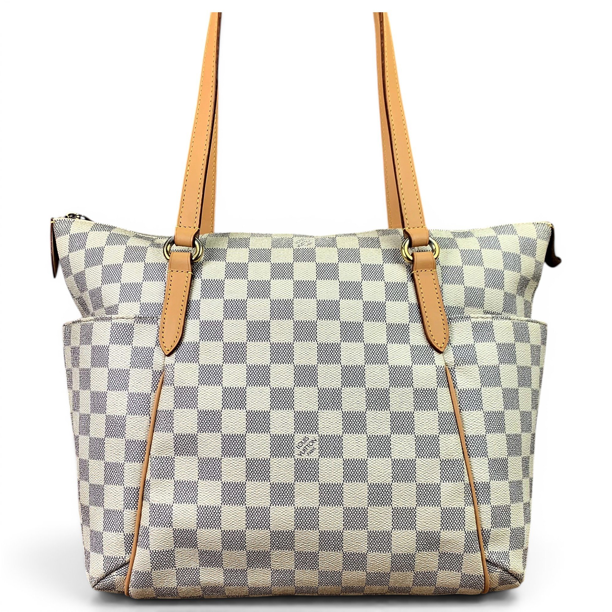 Totally leather handbag
